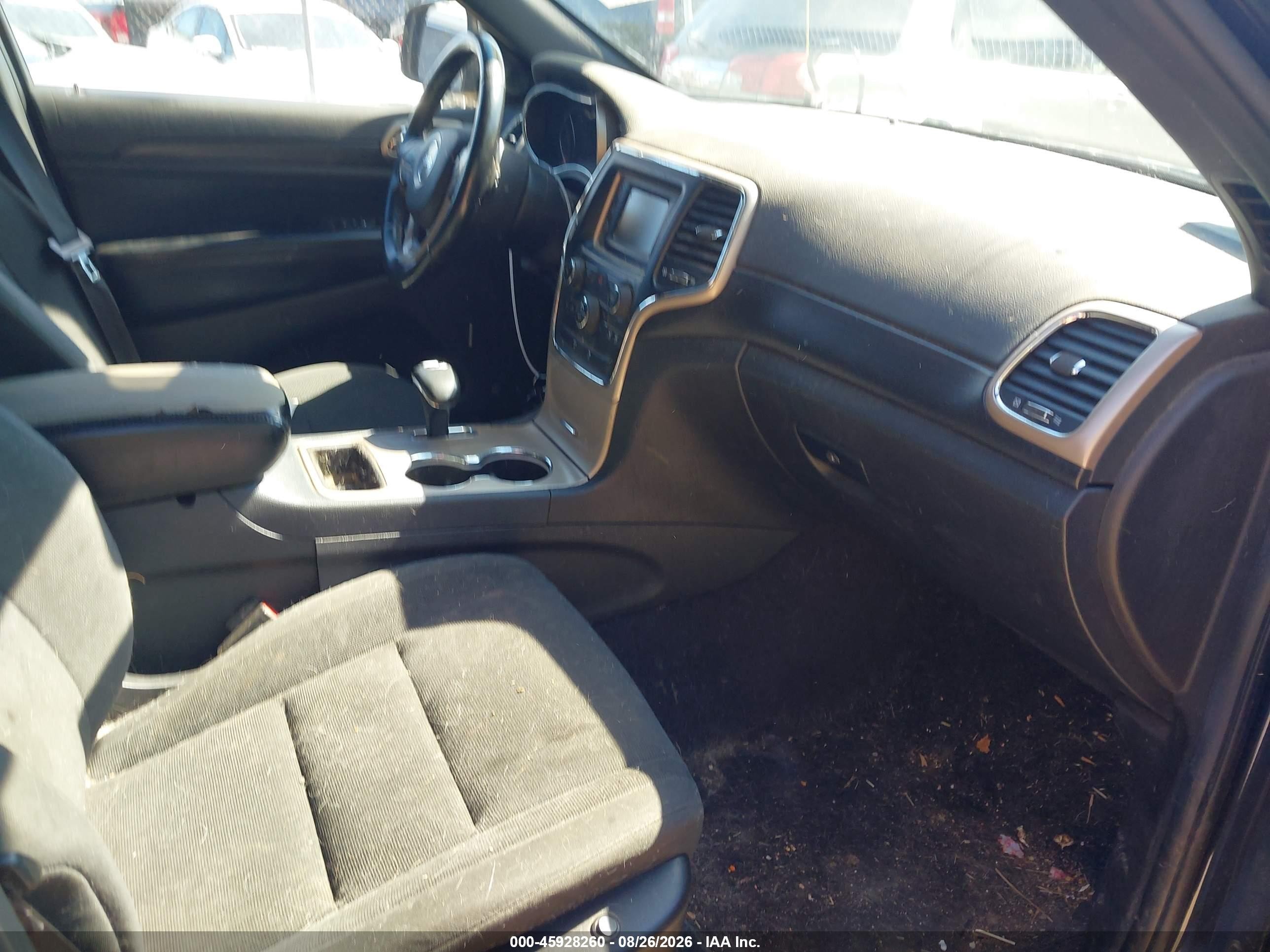 2015 Jeep Grand Cherokee Laredo Black vin: 1C4RJFAGXFC182994