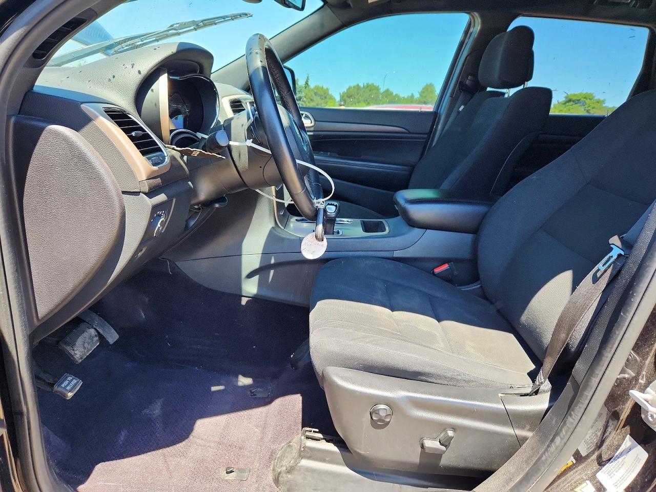 2015 Jeep Grand Cherokee Laredo Black vin: 1C4RJFAGXFC213841