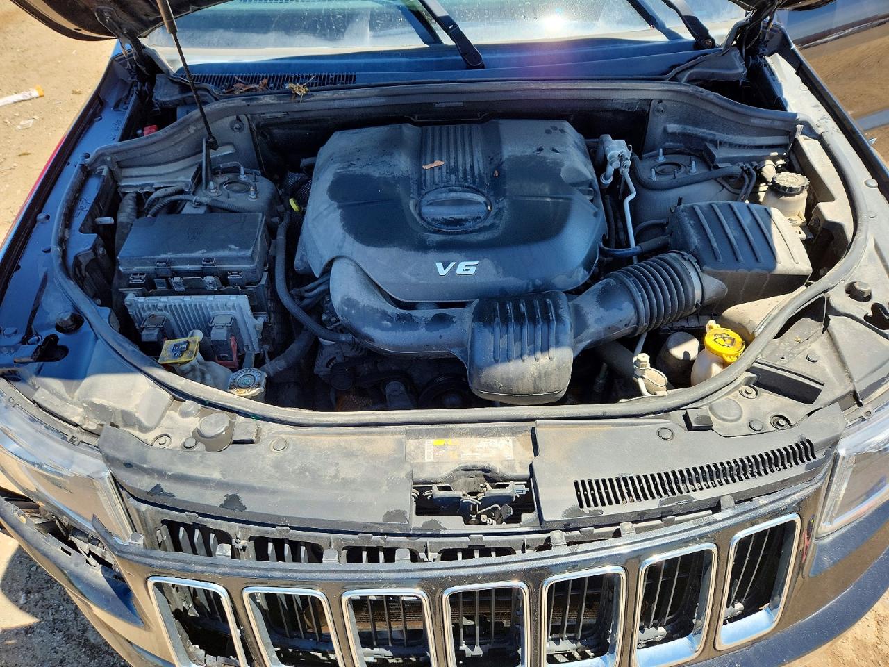 2015 Jeep Grand Cherokee Laredo Black vin: 1C4RJFAGXFC213841