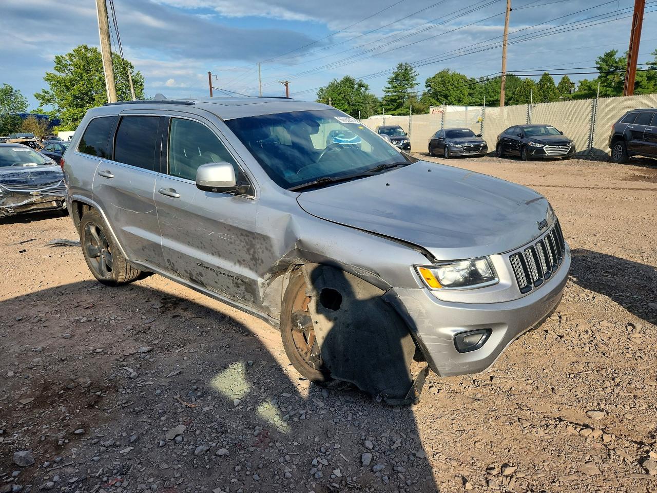 2015 Jeep Grand Cherokee Laredo Silver vin: 1C4RJFAGXFC227352