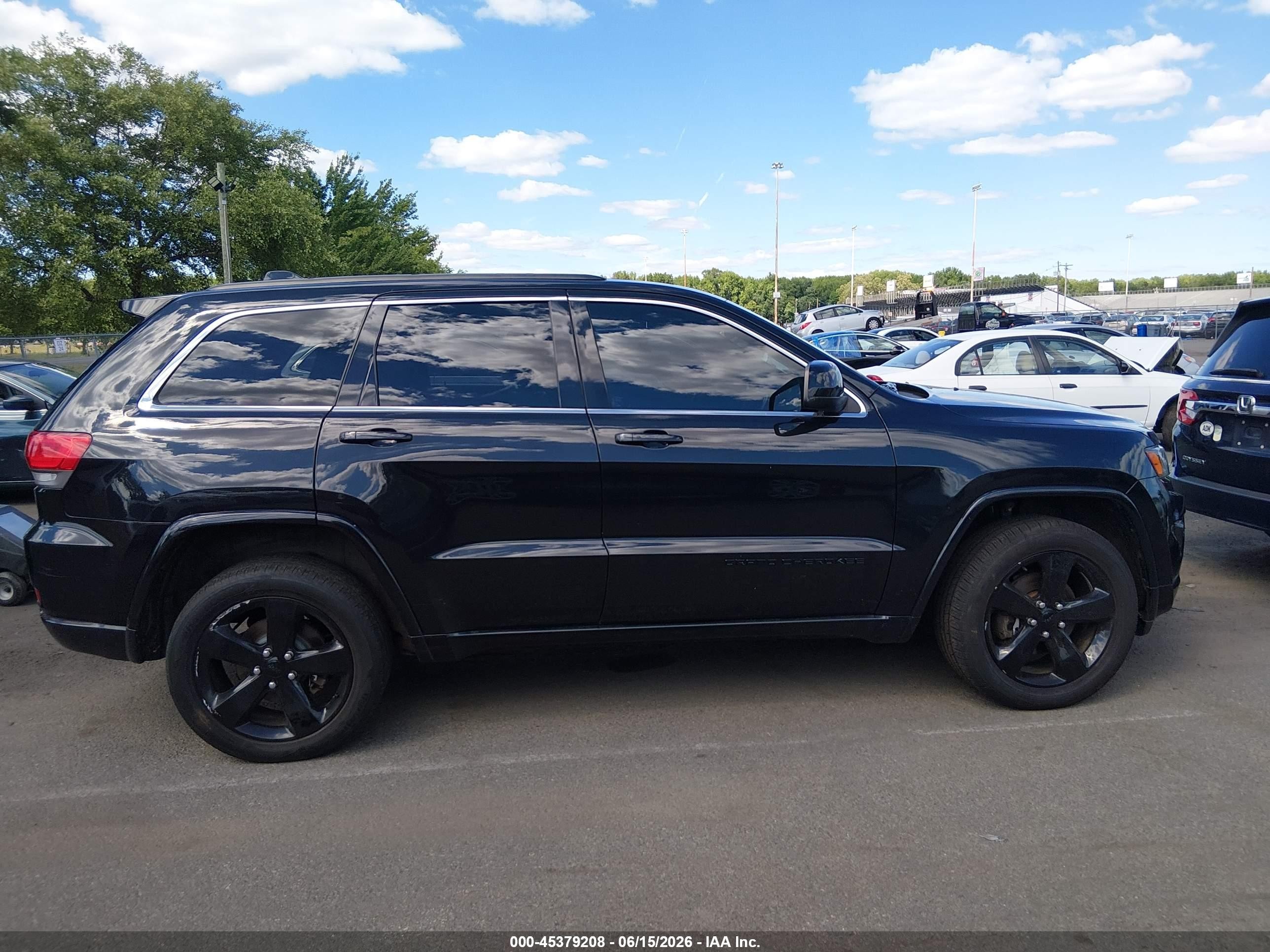 2015 Jeep Grand Cherokee Altitude Черный vin: 1C4RJFAGXFC742433