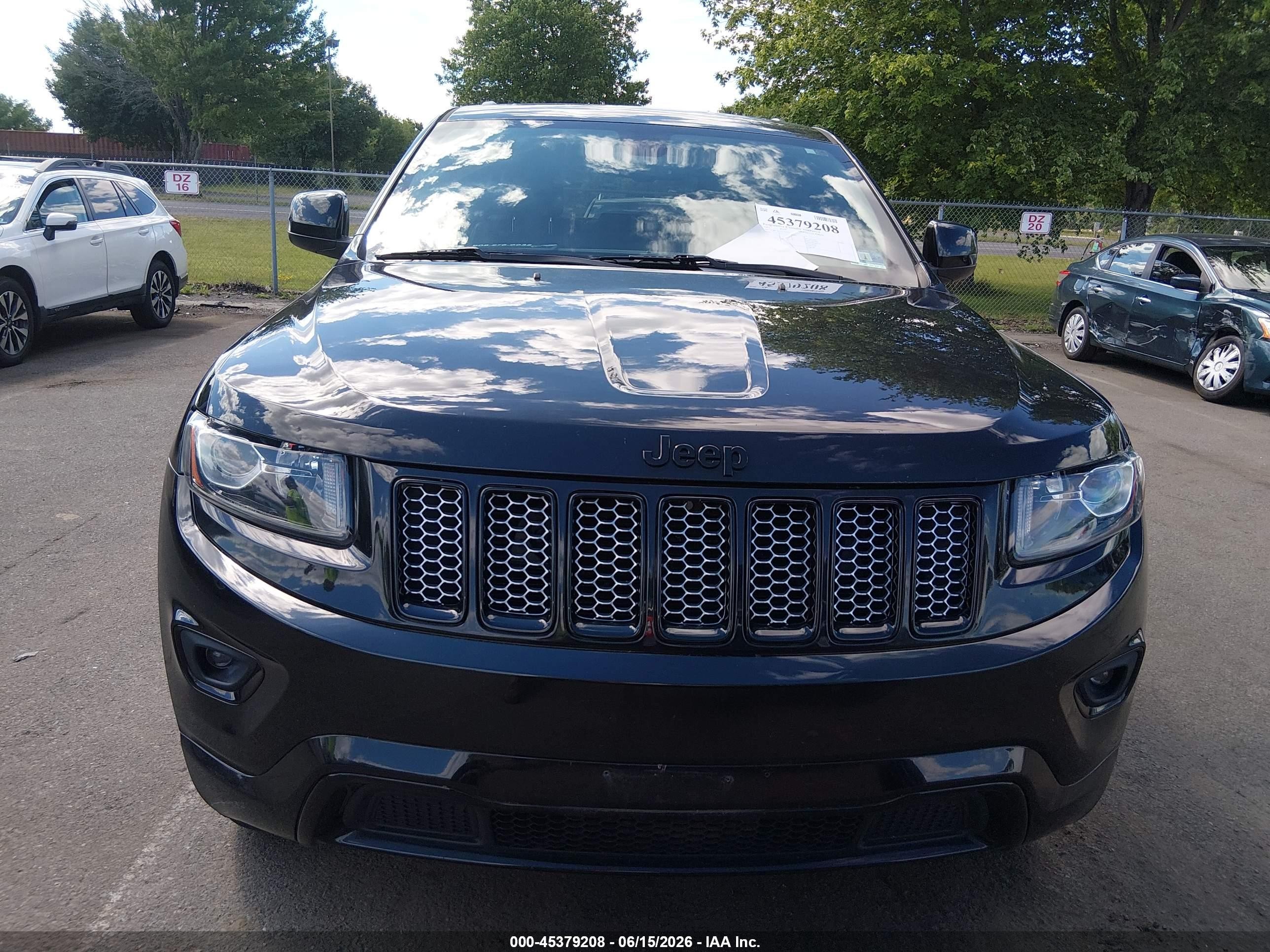 2015 Jeep Grand Cherokee Altitude Черный vin: 1C4RJFAGXFC742433