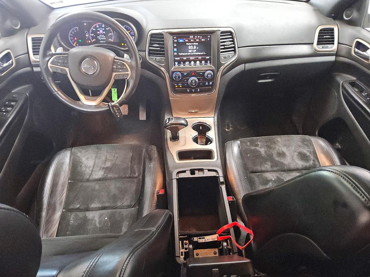 2015 Jeep Grand Cherokee Laredo White vin: 1C4RJFAGXFC786285