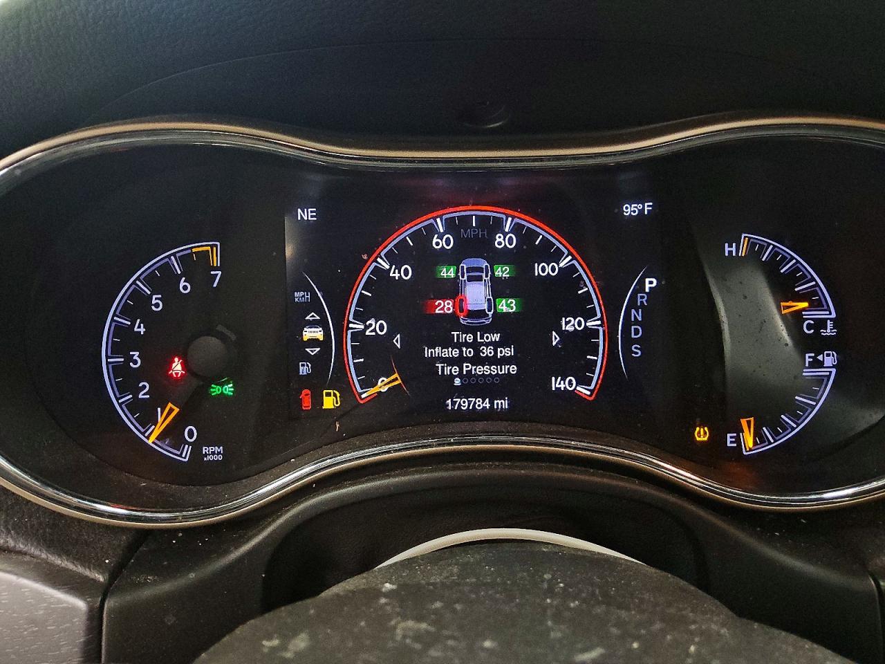 2015 Jeep Grand Cherokee Laredo White vin: 1C4RJFAGXFC786285