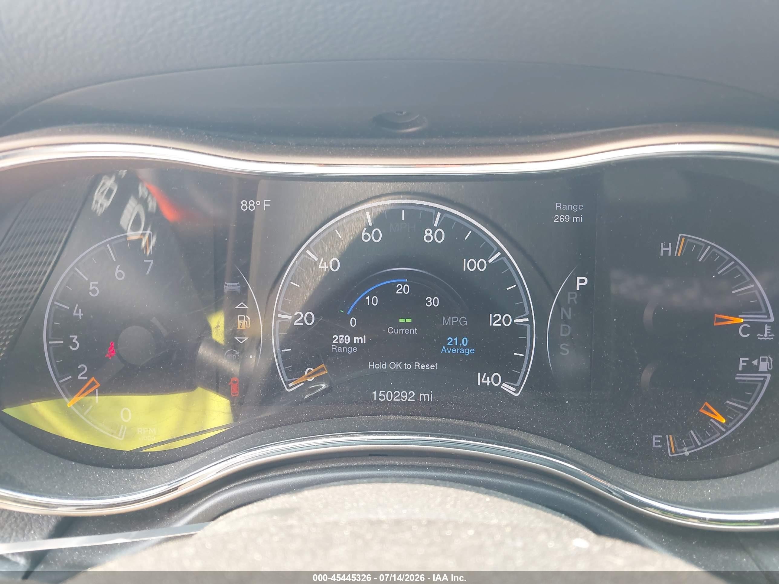 2015 Jeep Grand Cherokee Altitude Белый vin: 1C4RJFAGXFC803635