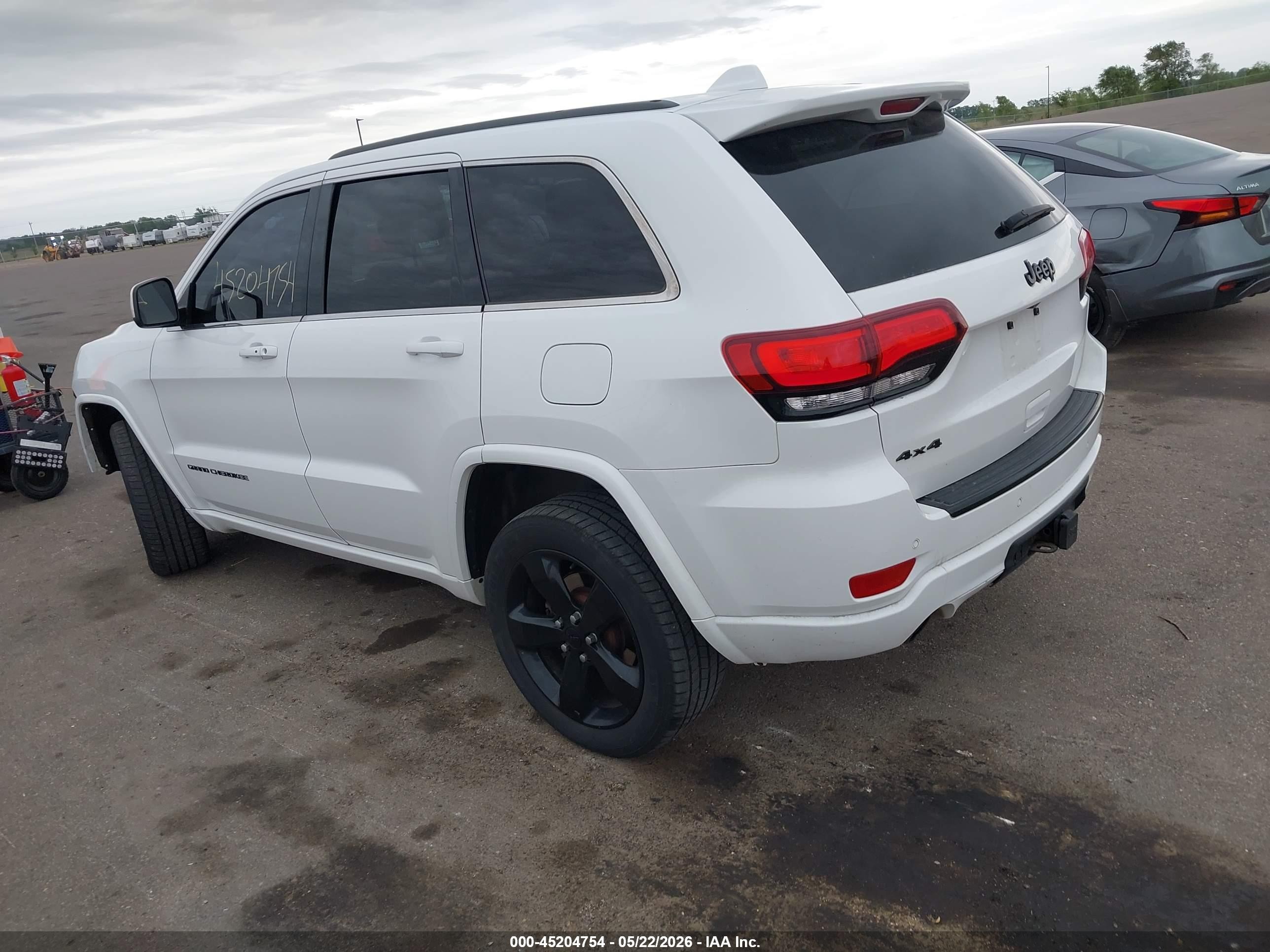 2015 Jeep Grand Cherokee Altitude White vin: 1C4RJFAGXFC893563