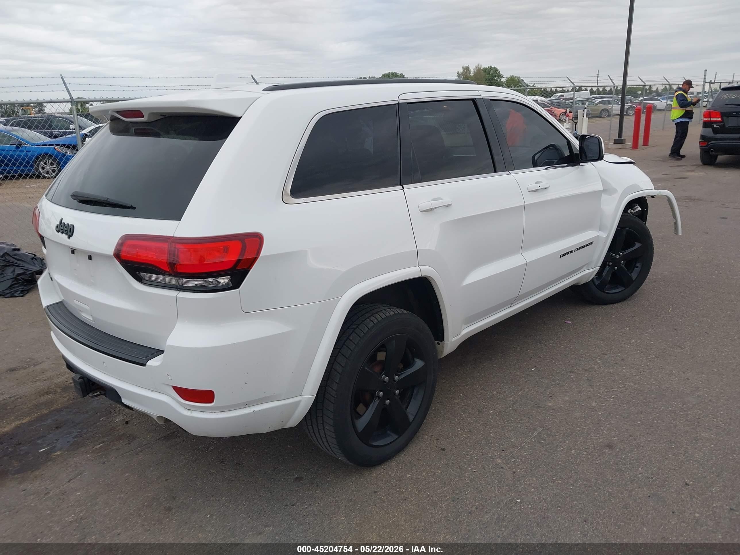 2015 Jeep Grand Cherokee Altitude White vin: 1C4RJFAGXFC893563