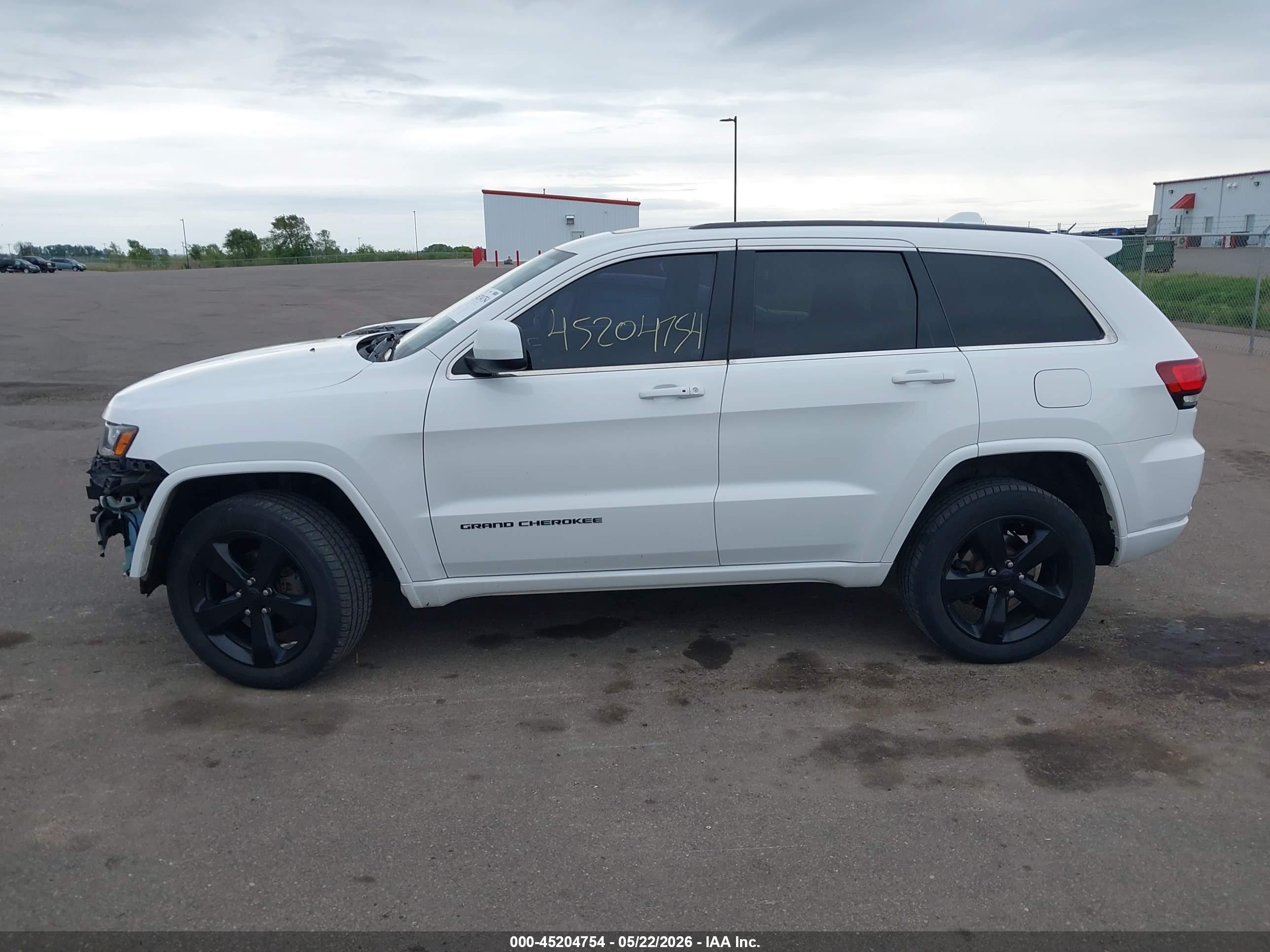 2015 Jeep Grand Cherokee Altitude White vin: 1C4RJFAGXFC893563
