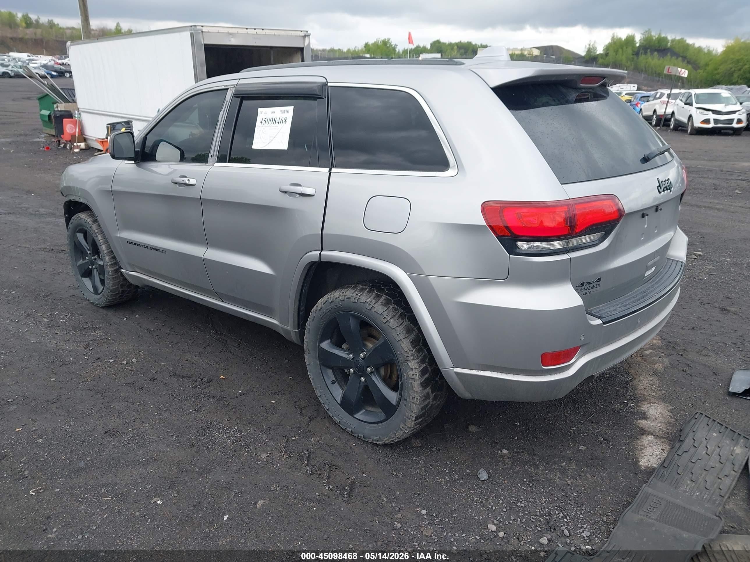 2015 Jeep Grand Cherokee Altitude Silver vin: 1C4RJFAGXFC932250