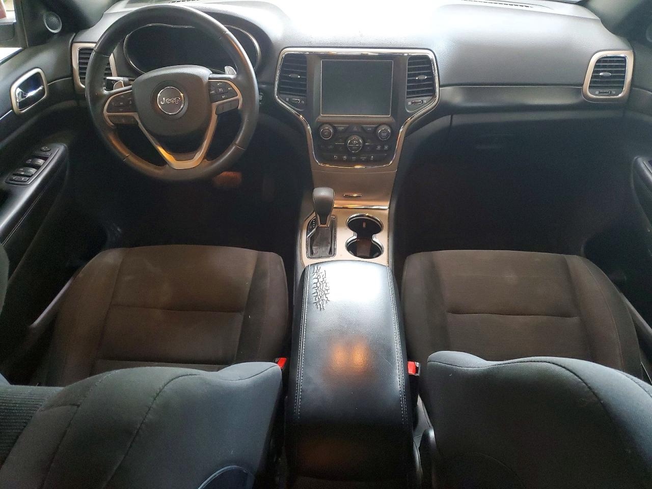 2017 Jeep Grand Cherokee Laredo Maroon vin: 1C4RJFAGXHC620156