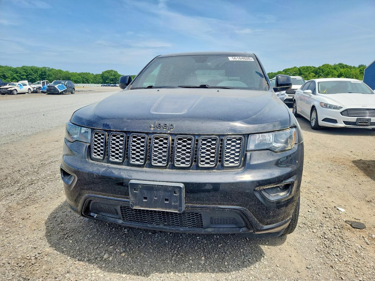 2017 Jeep Grand Cherokee Laredo Черный vin: 1C4RJFAGXHC714554