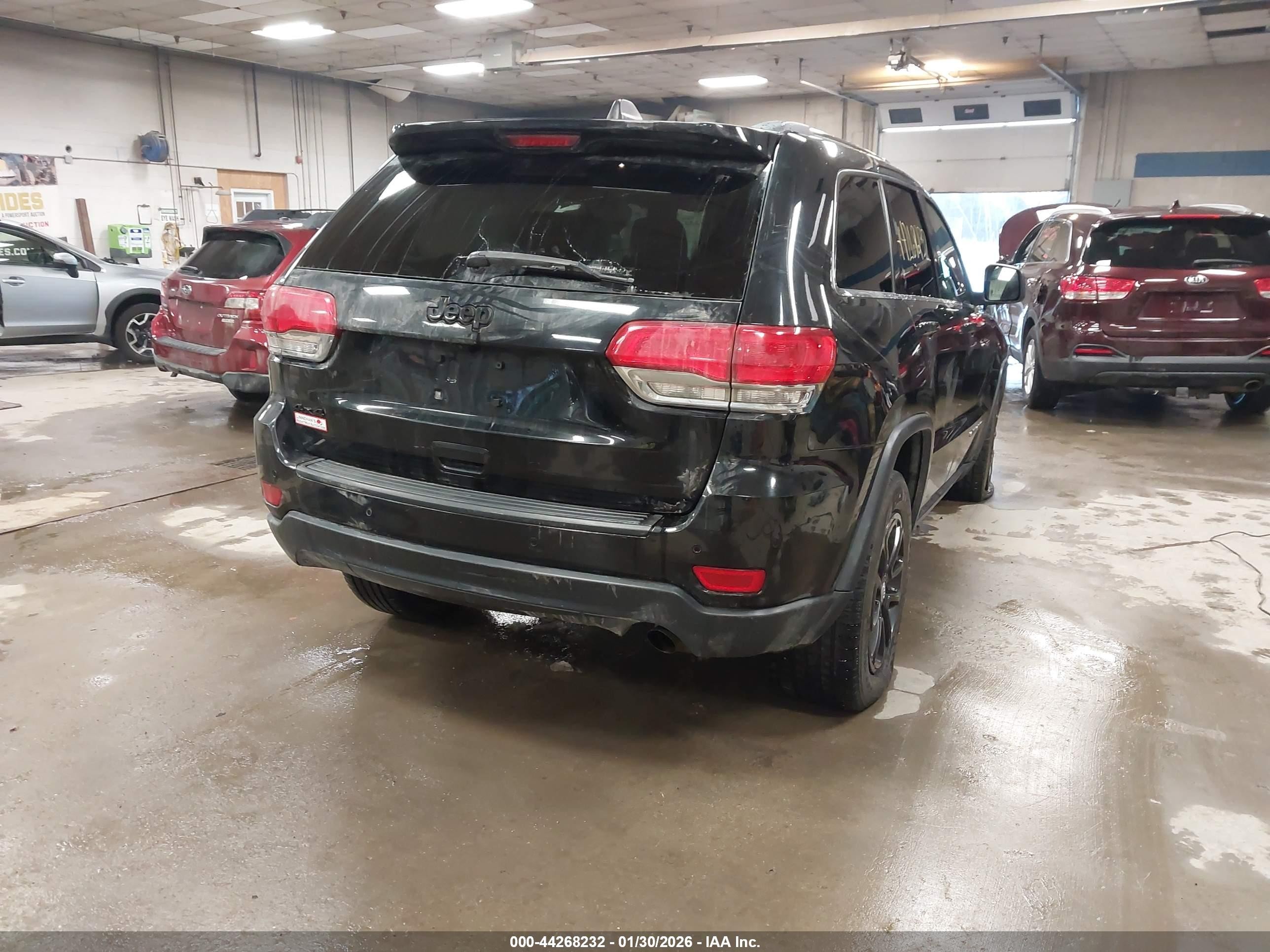 2018 Jeep Grand Cherokee Laredo E 4x4 Black vin: 1C4RJFAGXJC506583