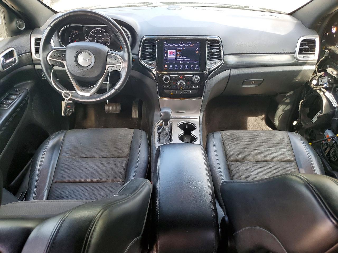 2019 Jeep Grand Cherokee Laredo Black vin: 1C4RJFAGXKC570057