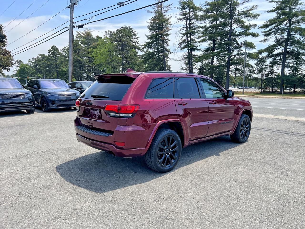 2021 Jeep Grand Cherokee Laredo Бордовый vin: 1C4RJFAGXMC581014