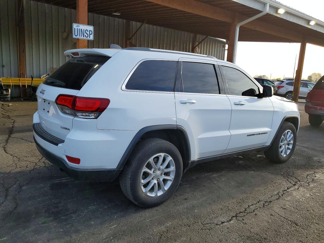 2021 Jeep Grand Cherokee Laredo White vin: 1C4RJFAGXMC591025