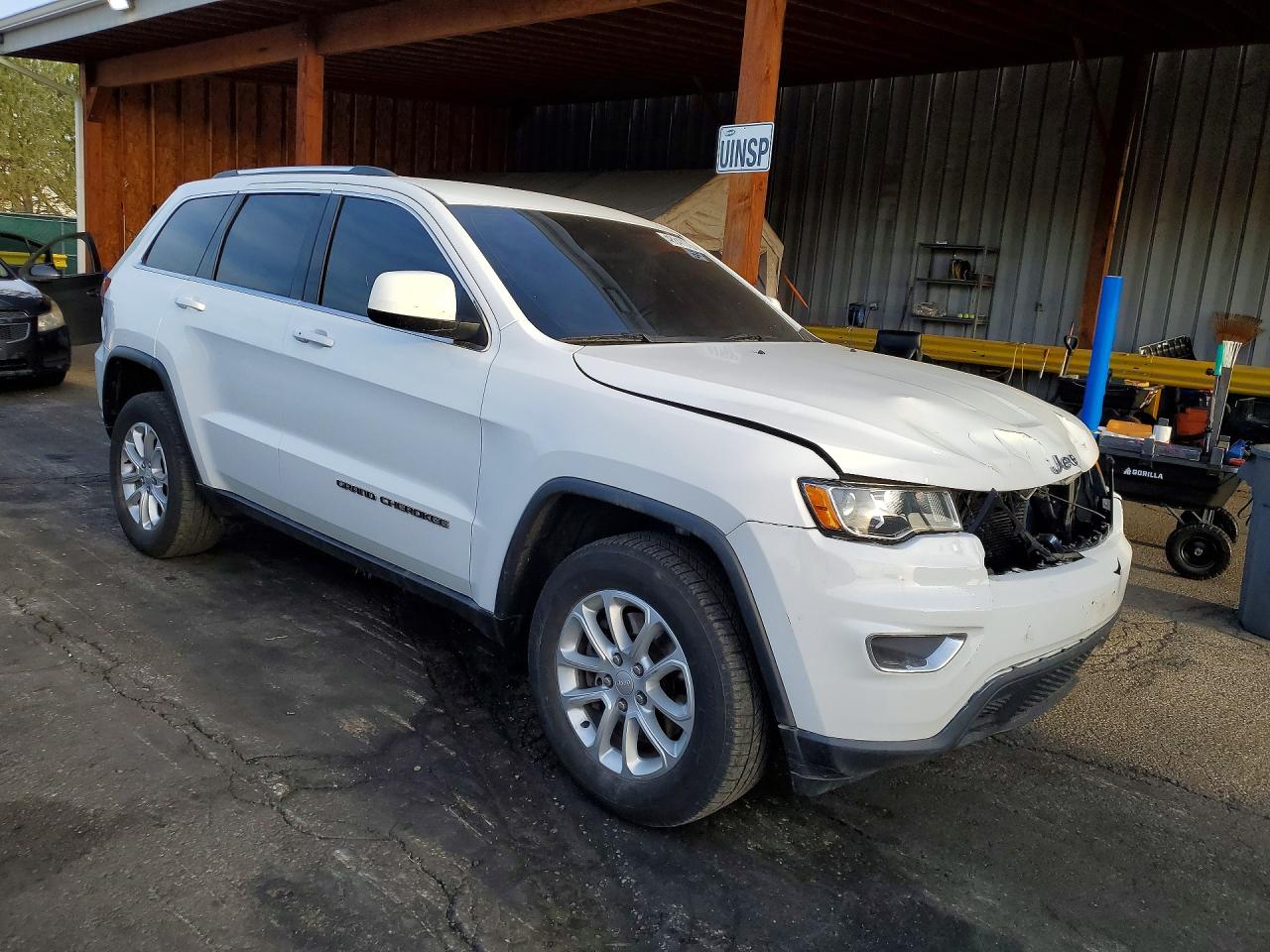 2021 Jeep Grand Cherokee Laredo White vin: 1C4RJFAGXMC591025