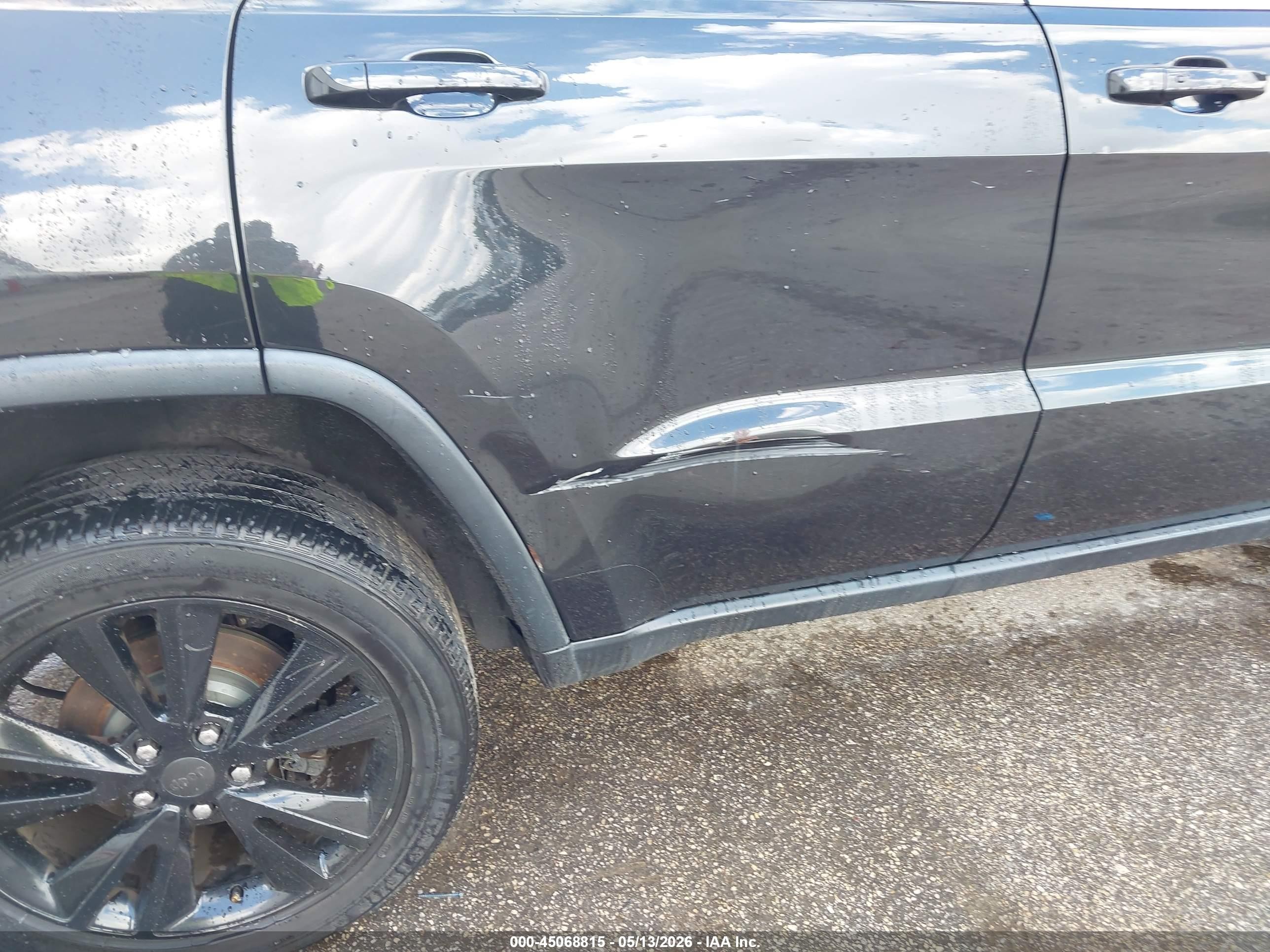 2012 Jeep Grand Cherokee Laredo Black vin: 1C4RJFAT0CC314718