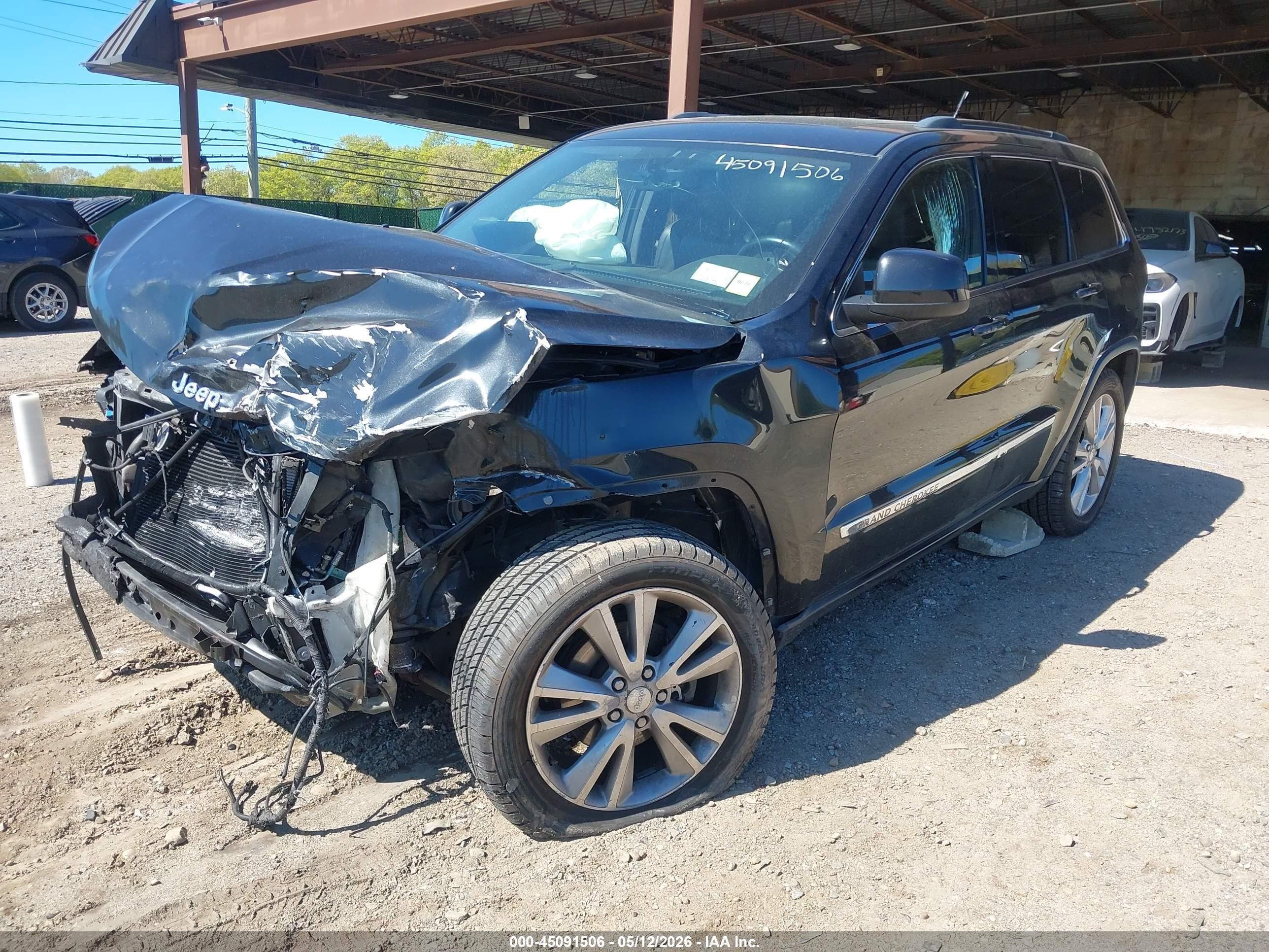 2013 Jeep Grand Cherokee Laredo Black vin: 1C4RJFAT0DC503788