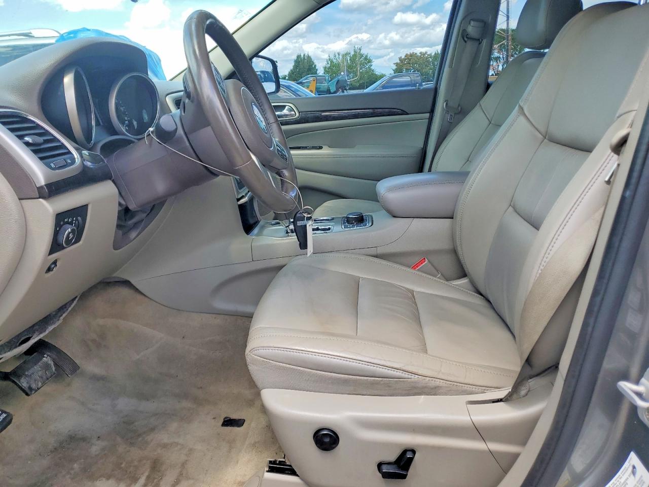 2012 Jeep Grand Cherokee Laredo Gray vin: 1C4RJFAT1CC184903