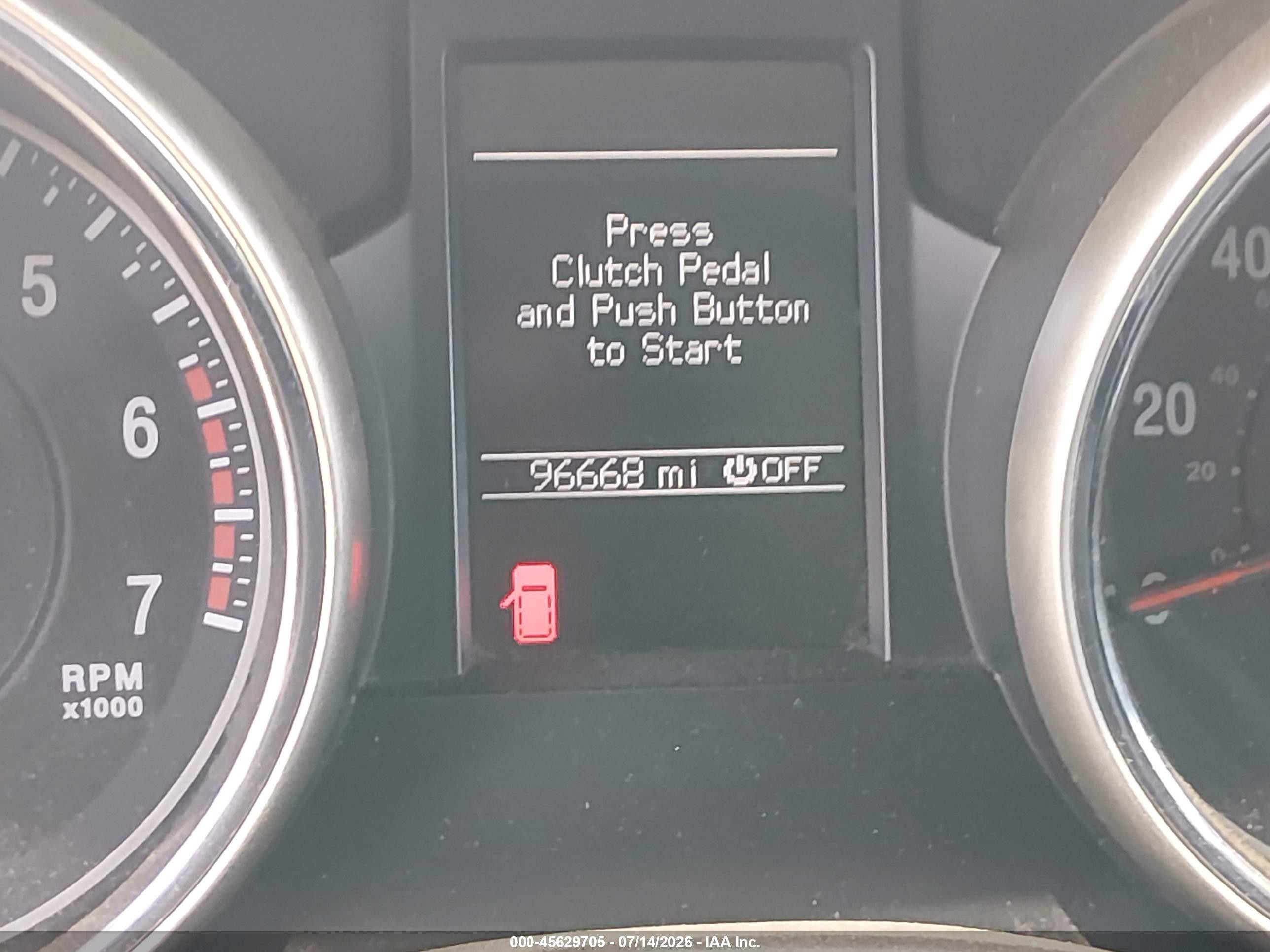 2012 Jeep Grand Cherokee Laredo Silver vin: 1C4RJFAT1CC195318