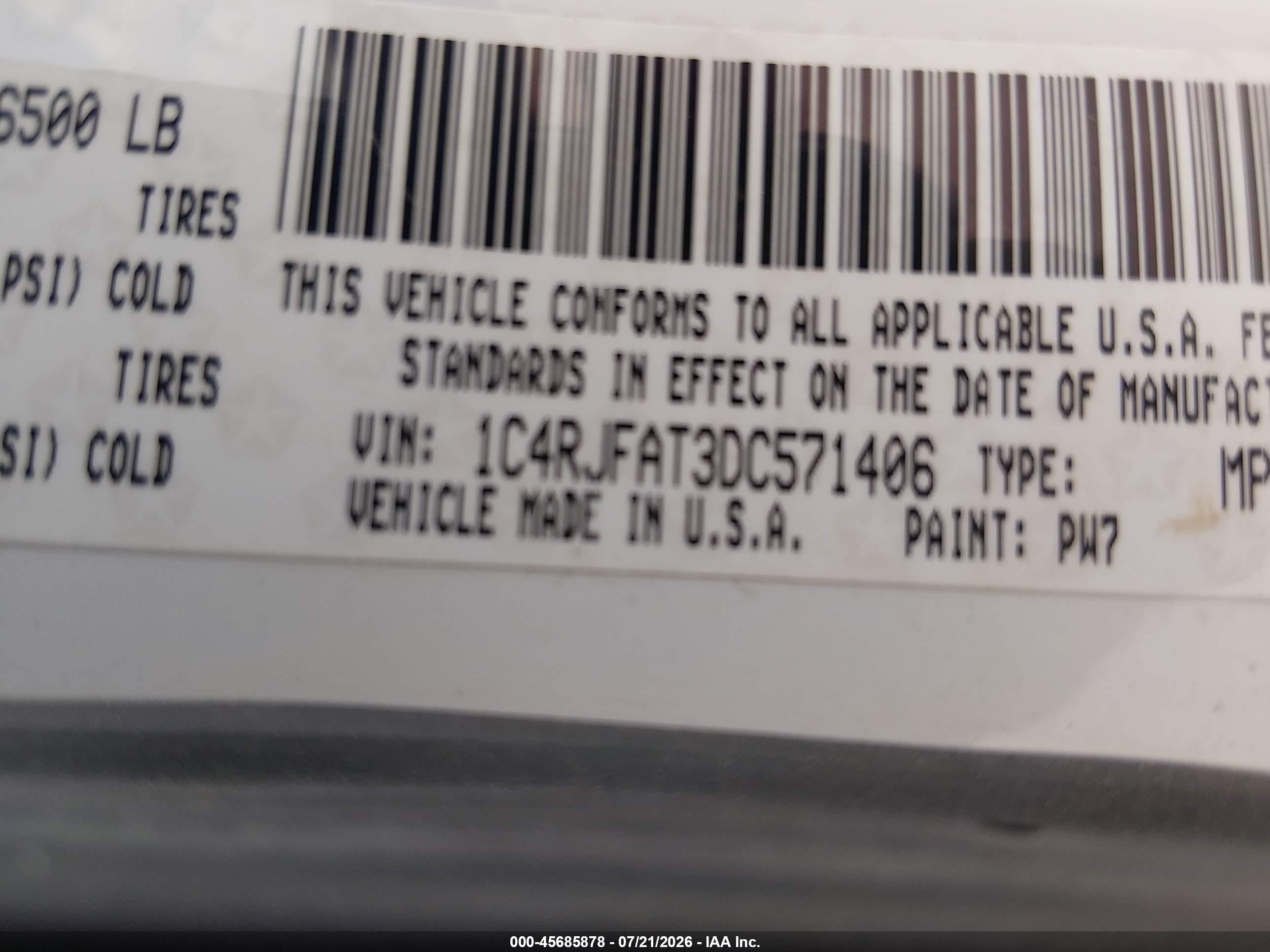 2013 Jeep Grand Cherokee Laredo White vin: 1C4RJFAT3DC571406