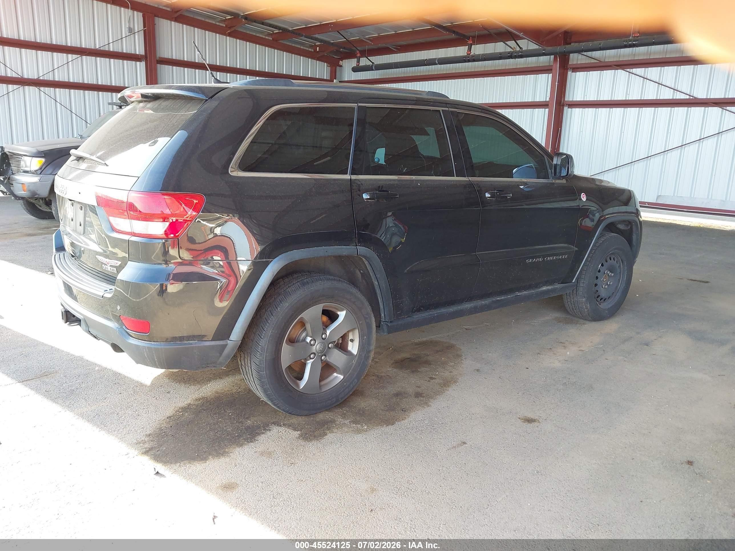 2013 Jeep Grand Cherokee Laredo Trailhawk Gray vin: 1C4RJFAT3DC577870