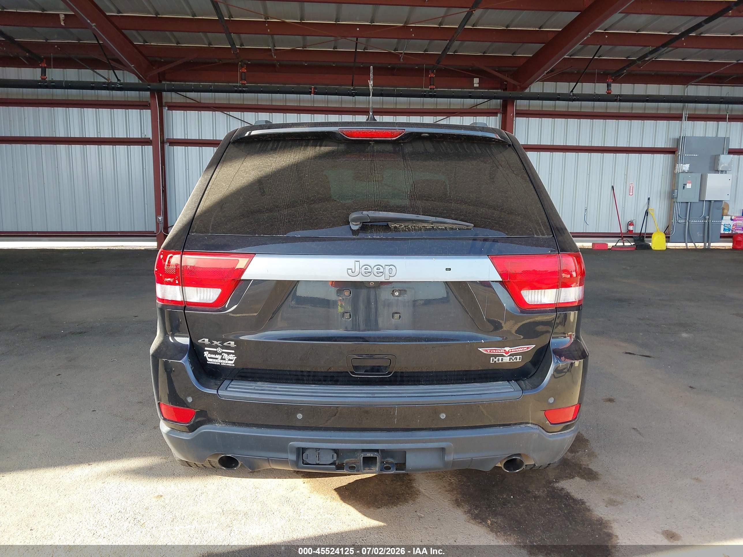 2013 Jeep Grand Cherokee Laredo Trailhawk Gray vin: 1C4RJFAT3DC577870