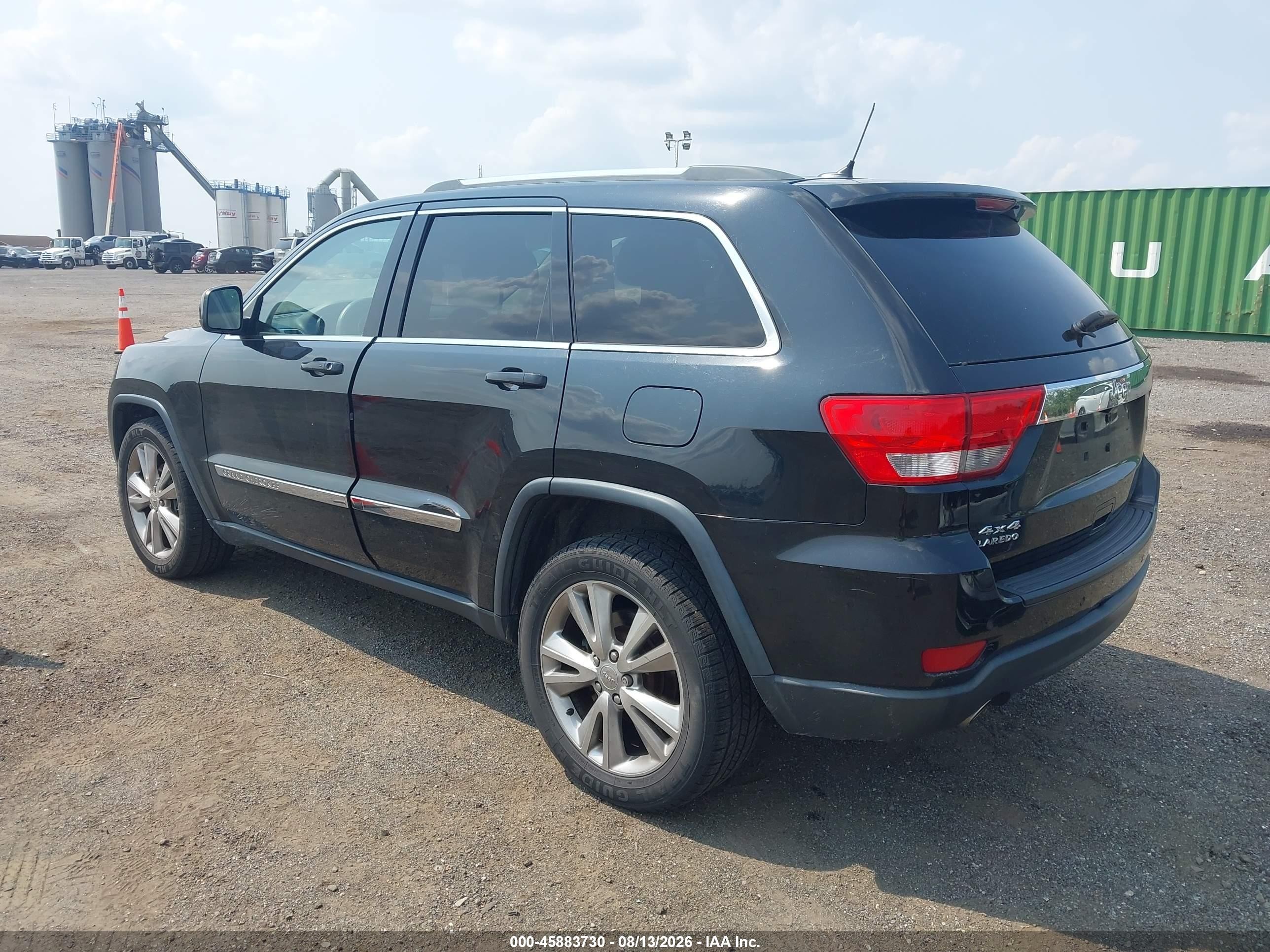 2013 Jeep Grand Cherokee Laredo Black vin: 1C4RJFAT3DC646024