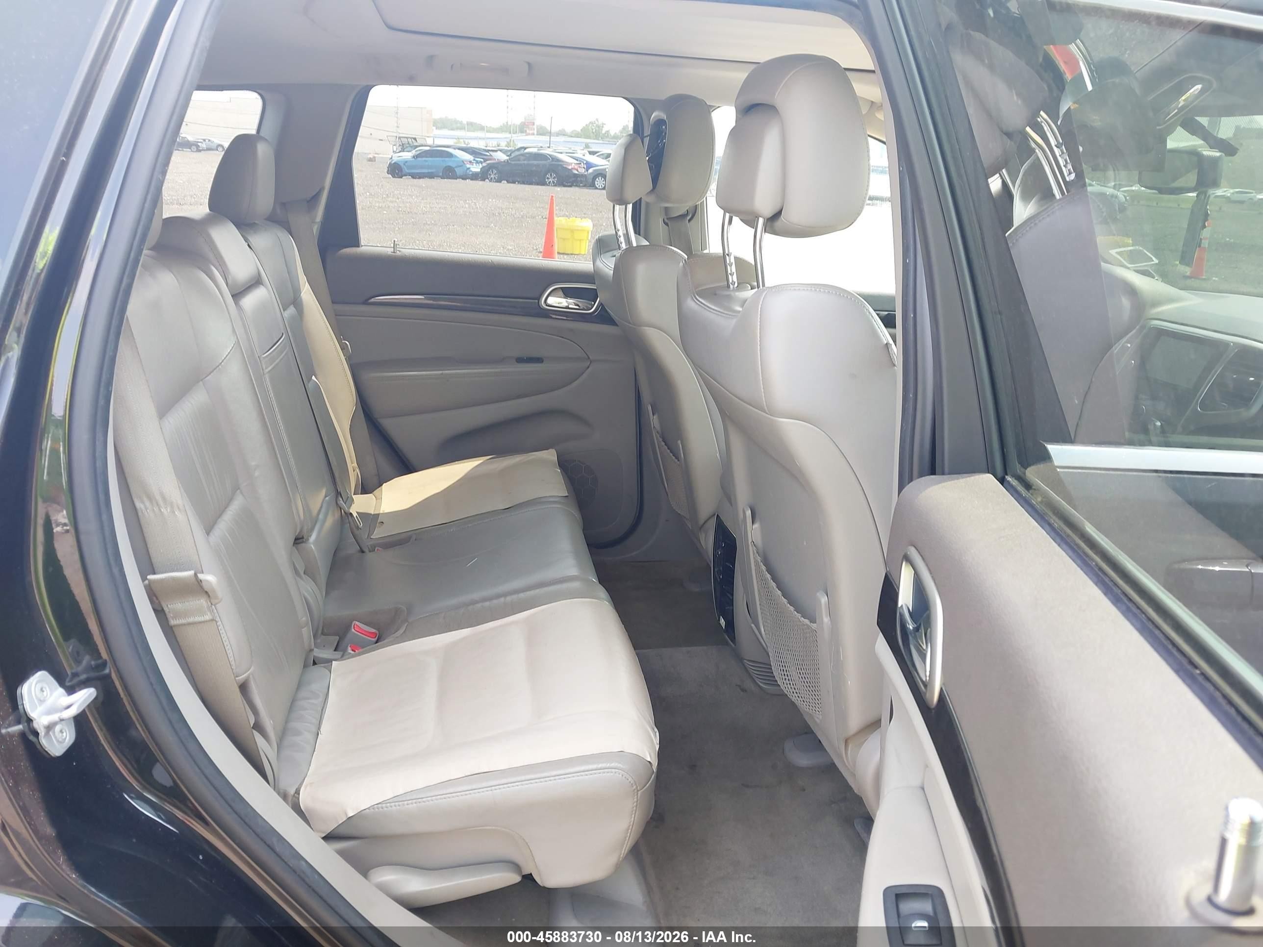 2013 Jeep Grand Cherokee Laredo Black vin: 1C4RJFAT3DC646024