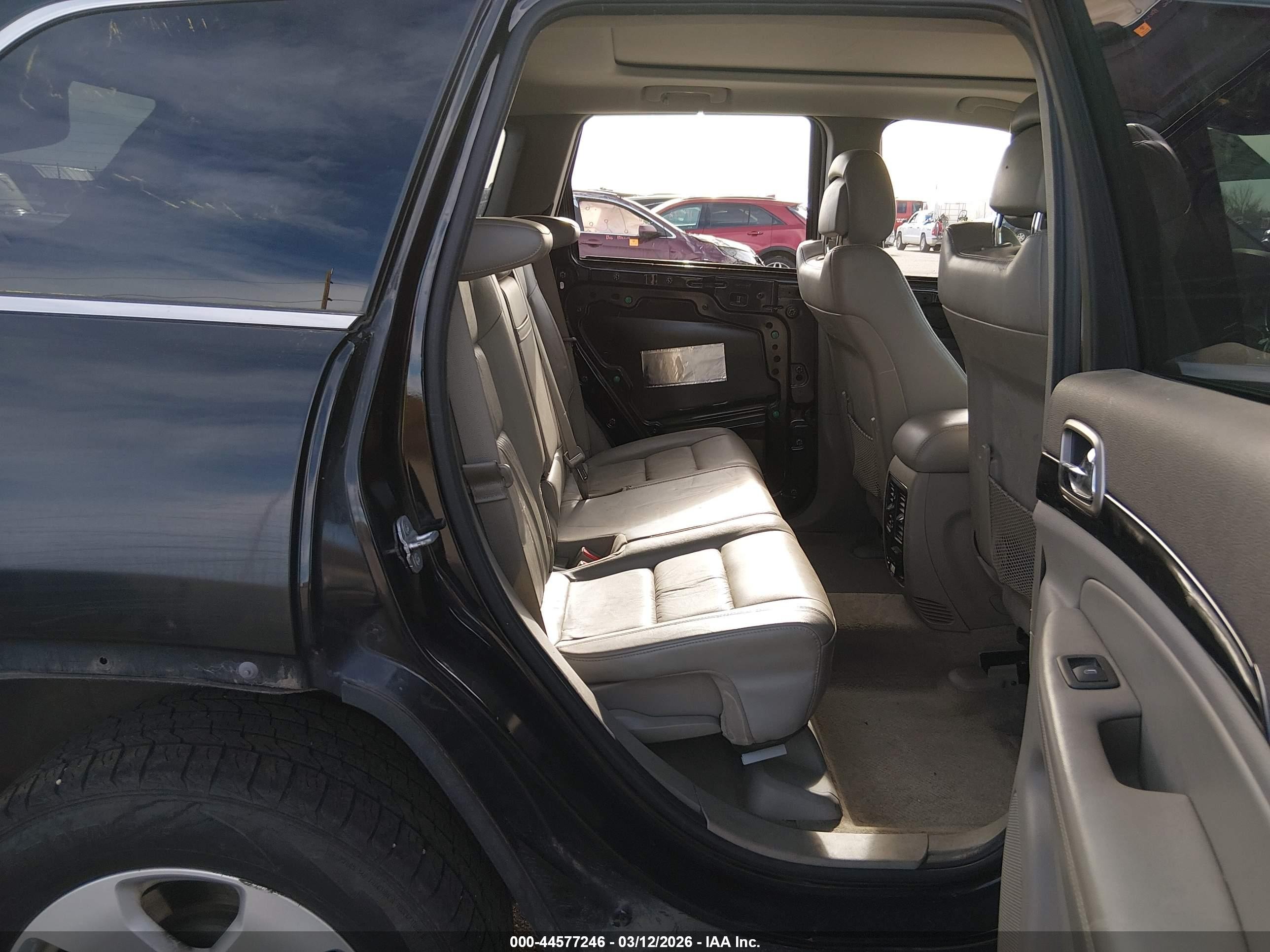 2012 Jeep Grand Cherokee Laredo Black vin: 1C4RJFAT8CC203785