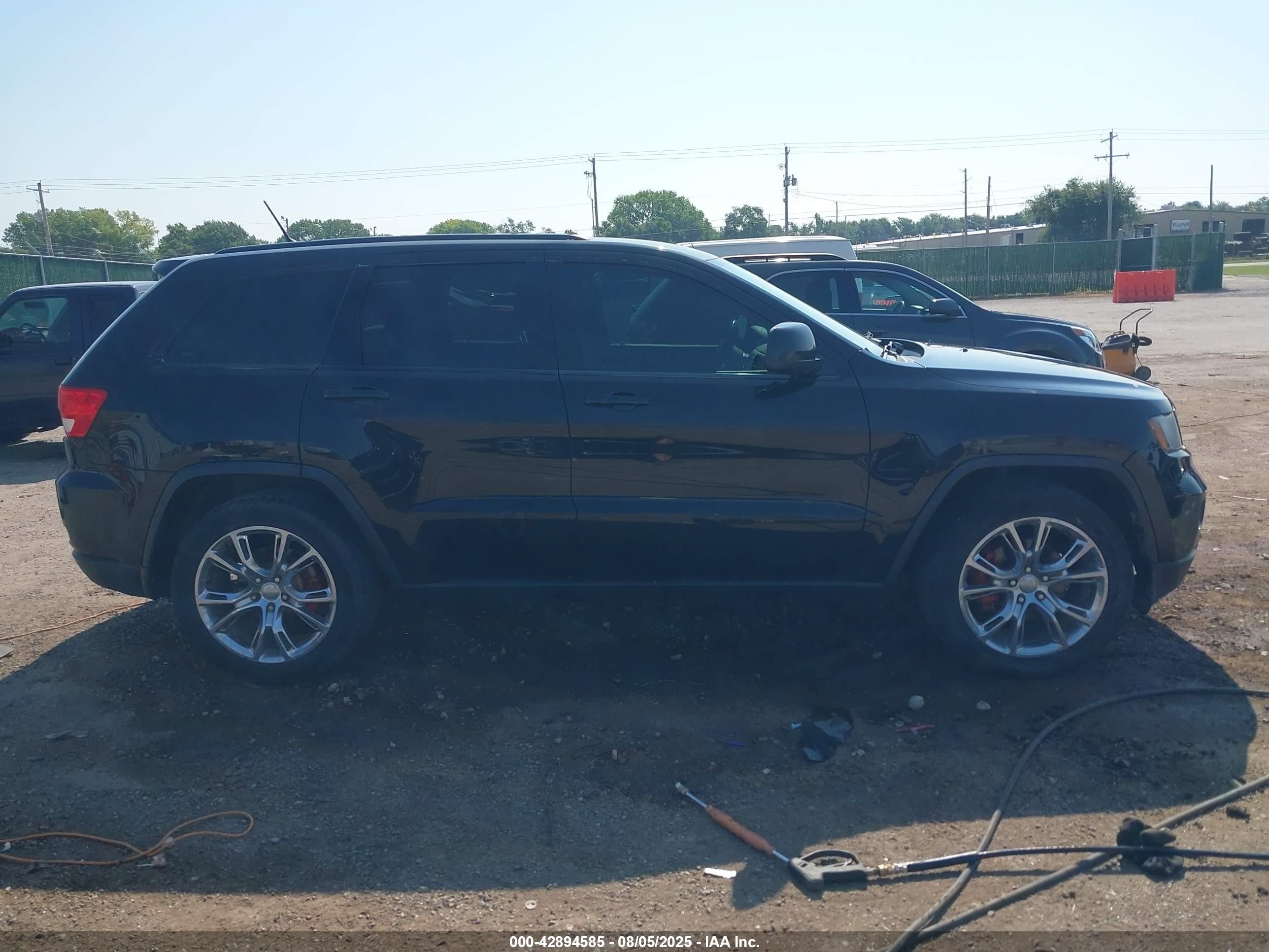 2013 Jeep Grand Cherokee Laredo Altitude Black vin: 1C4RJFAT8DC586824