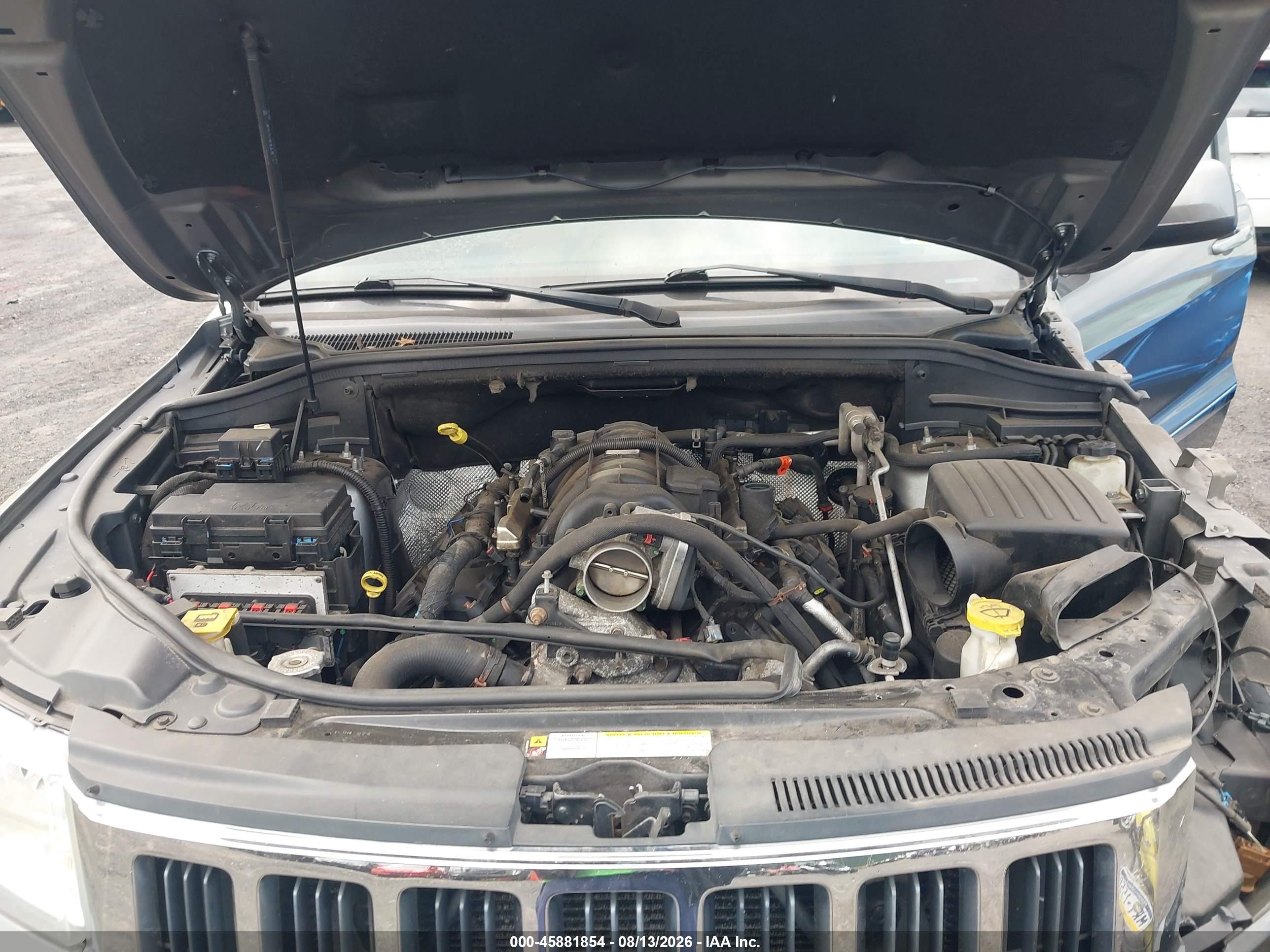2012 Jeep Grand Cherokee Laredo Gray vin: 1C4RJFAT9CC269858