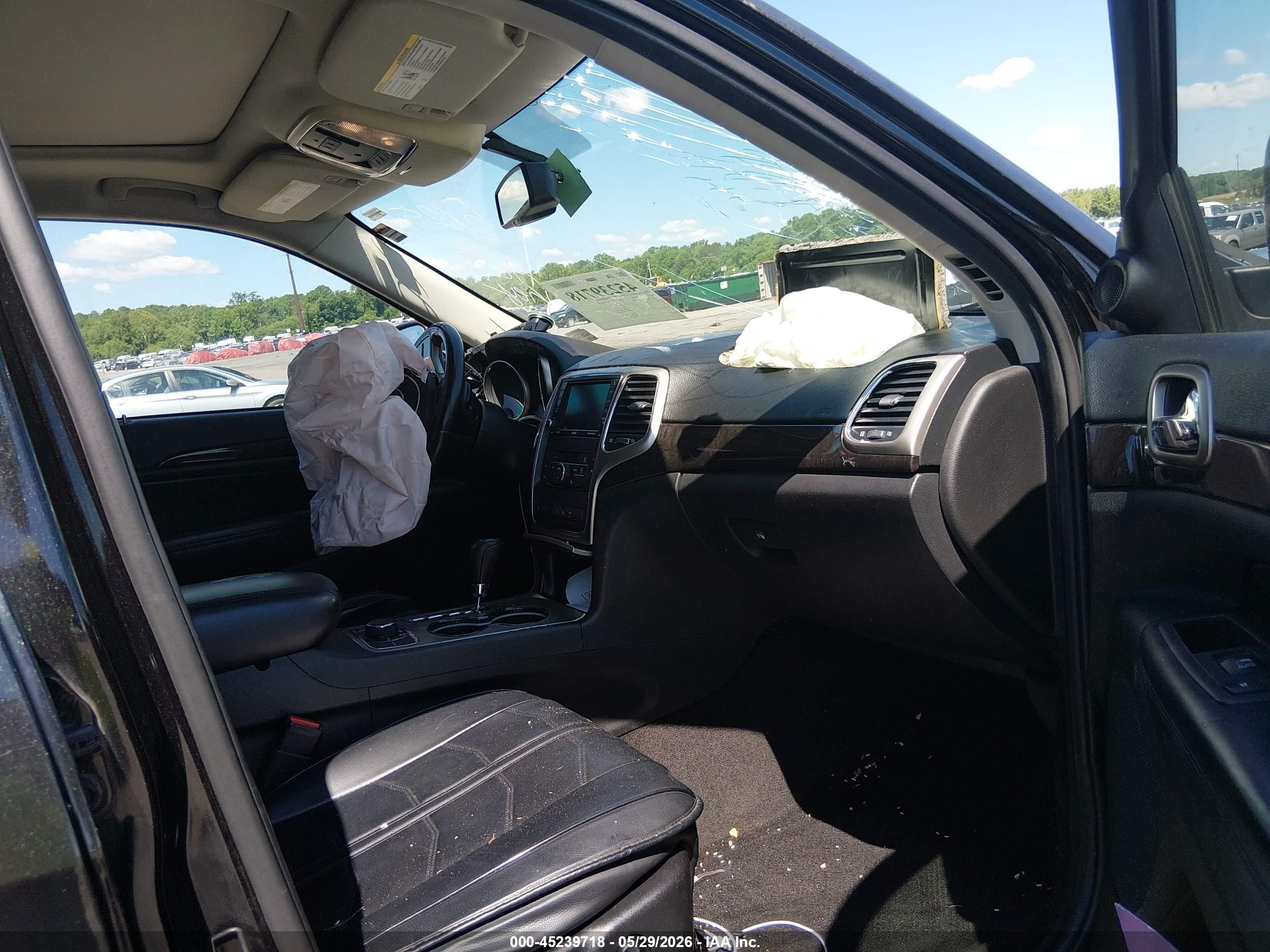 2012 Jeep Grand Cherokee Laredo Black vin: 1C4RJFAT9CC335079