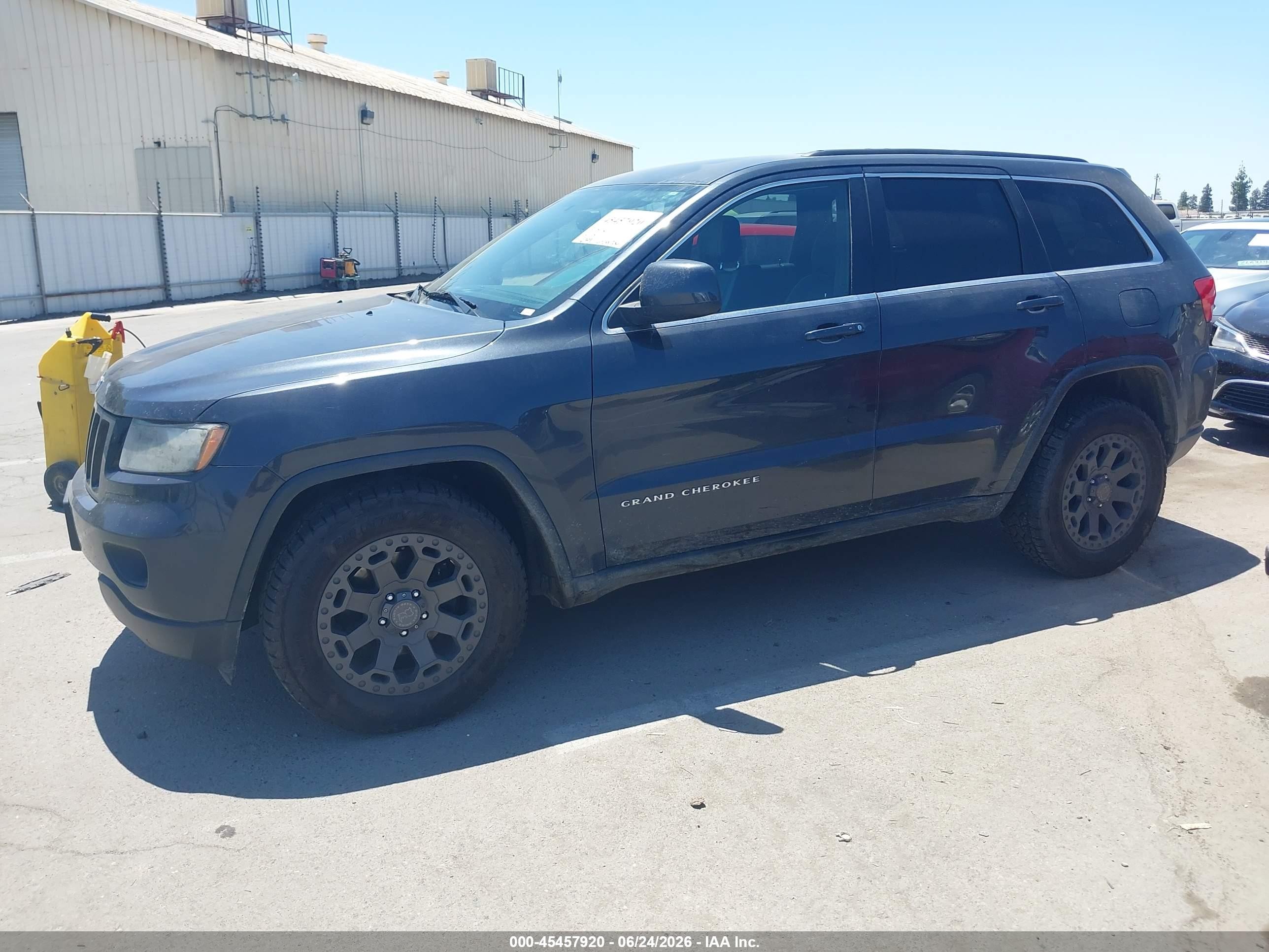 2013 Jeep Grand Cherokee Laredo Altitude Blue vin: 1C4RJFATXDC562184