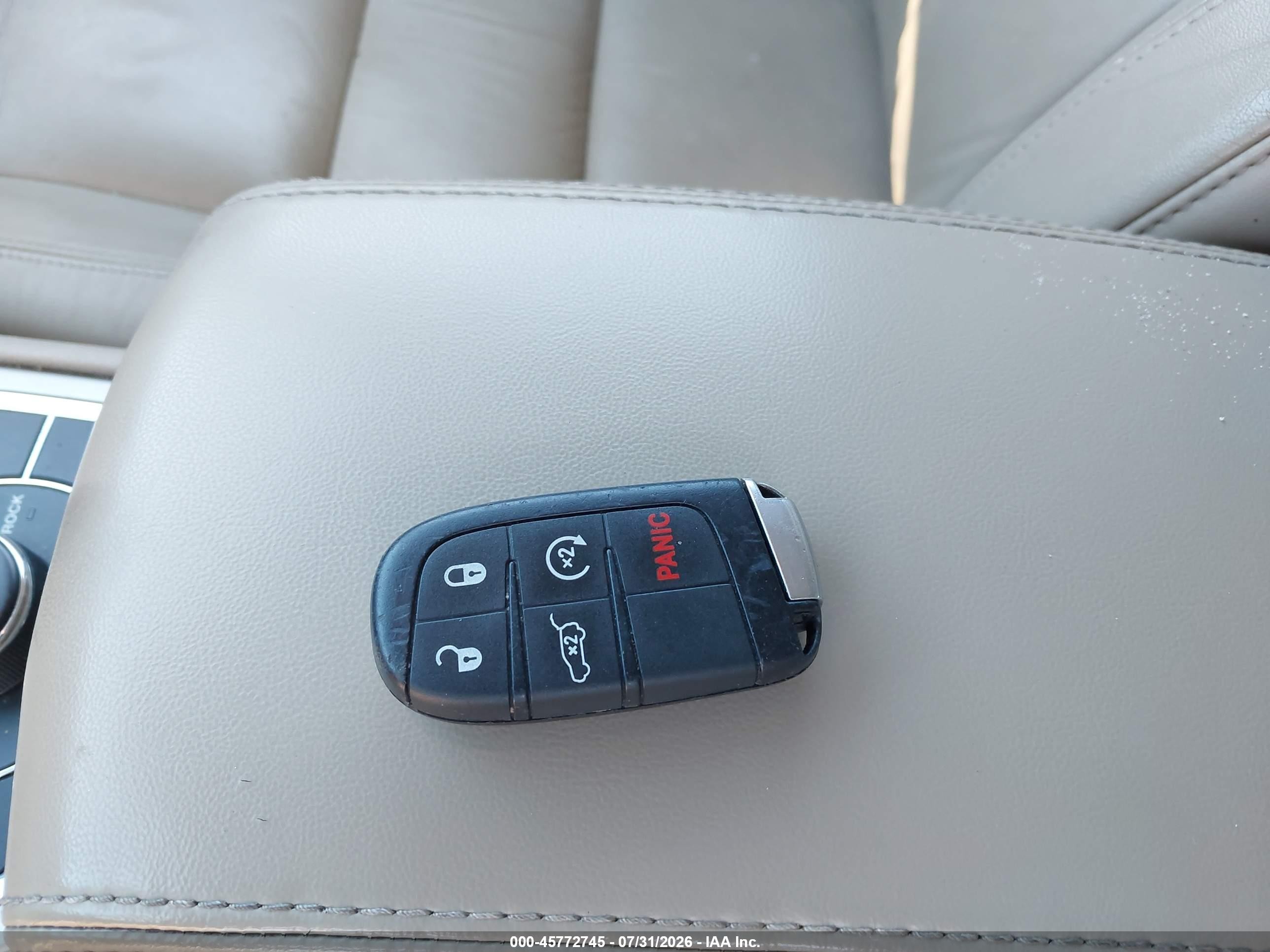 2014 Jeep Grand Cherokee Limited Gold vin: 1C4RJFBG0EC365852