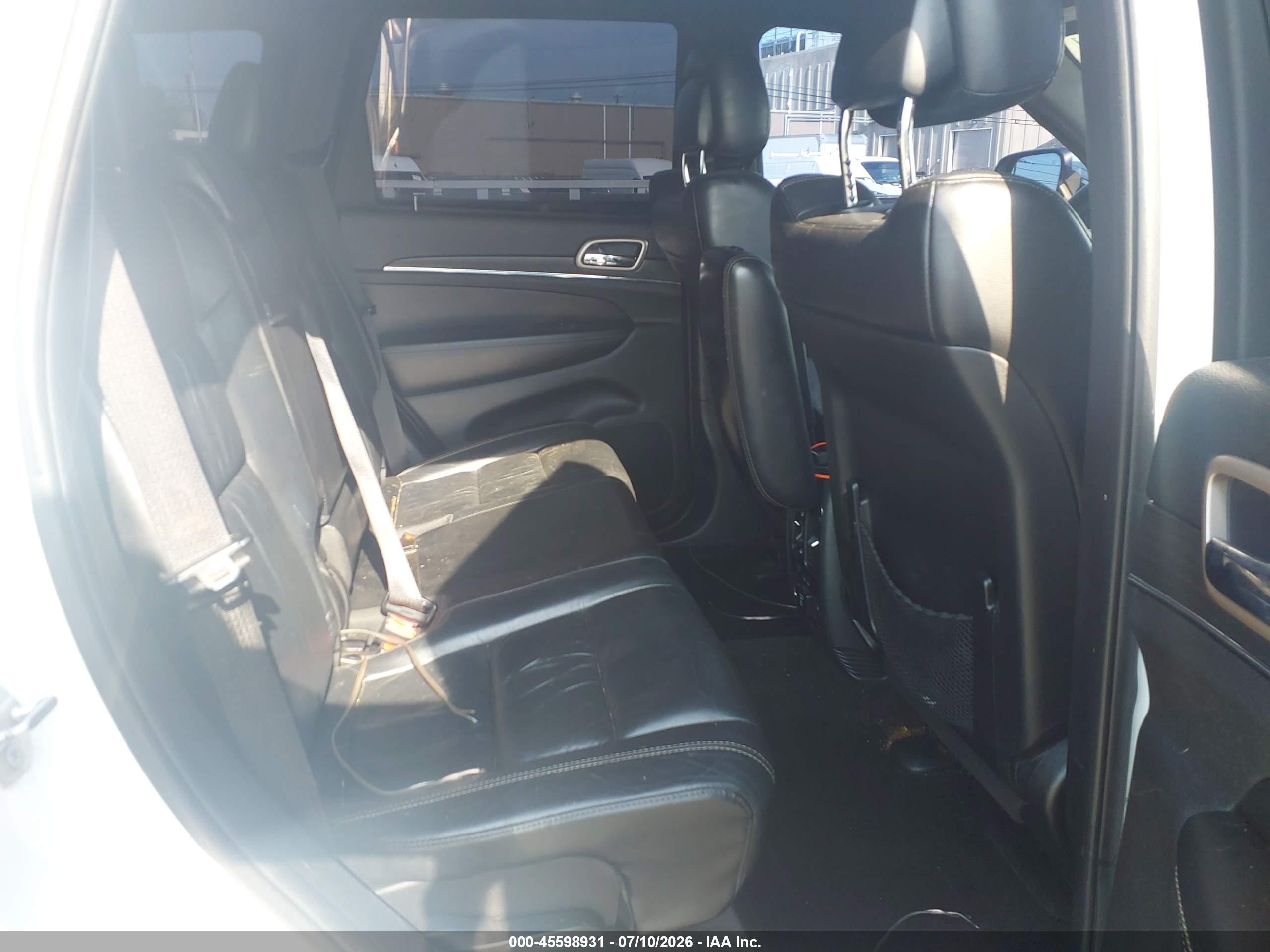 2015 Jeep Grand Cherokee Limited White vin: 1C4RJFBG0FC158461