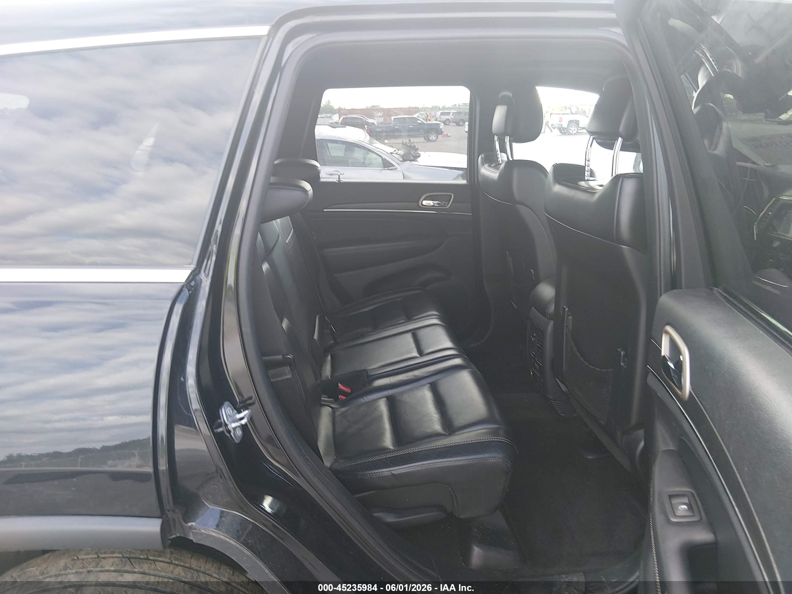 2015 Jeep Grand Cherokee Limited Черный vin: 1C4RJFBG0FC204824
