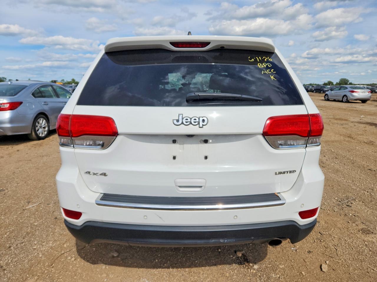 2015 Jeep Grand Cherokee Limited White vin: 1C4RJFBG0FC725008