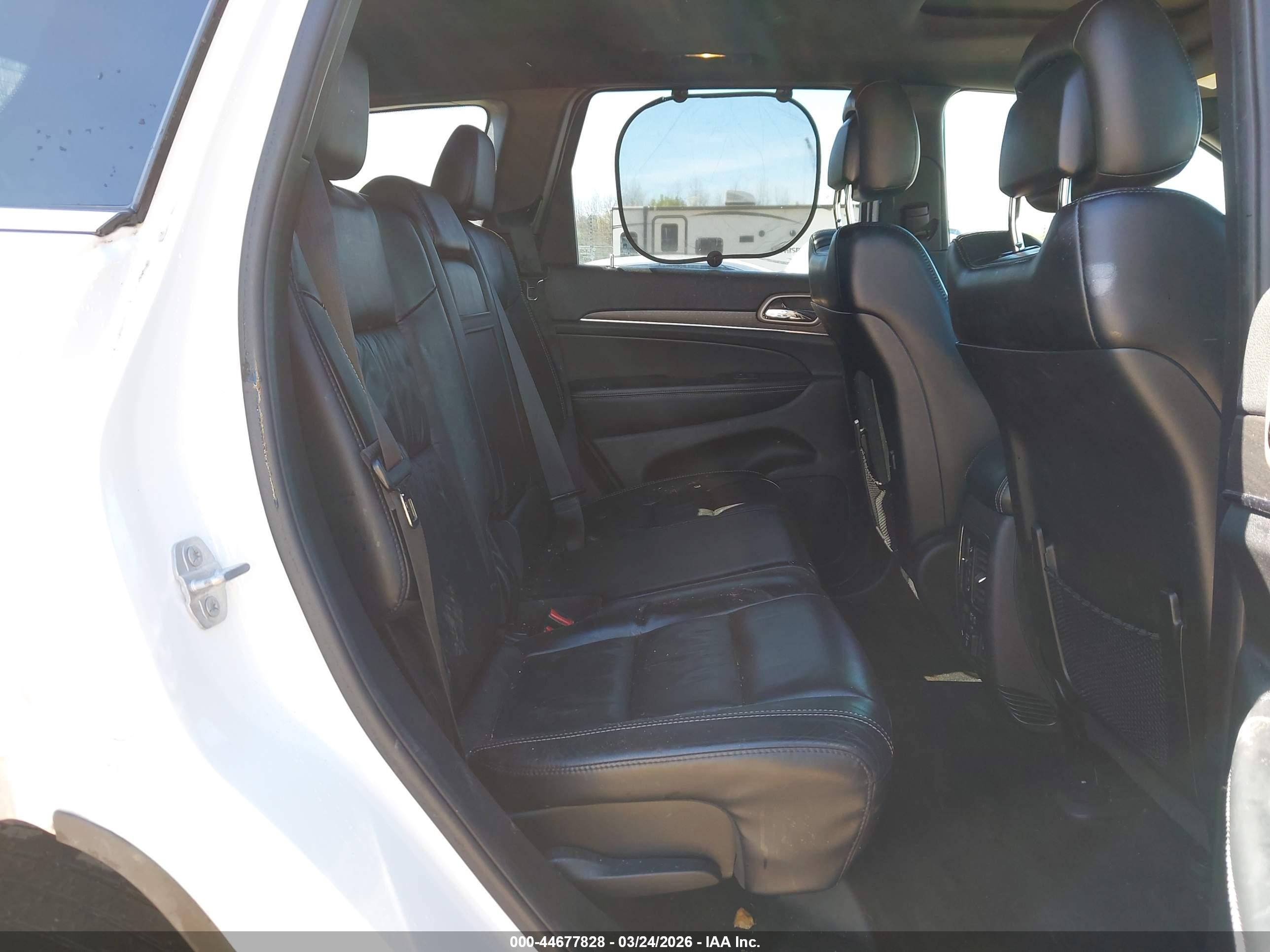 2015 Jeep Grand Cherokee Limited White vin: 1C4RJFBG0FC731682