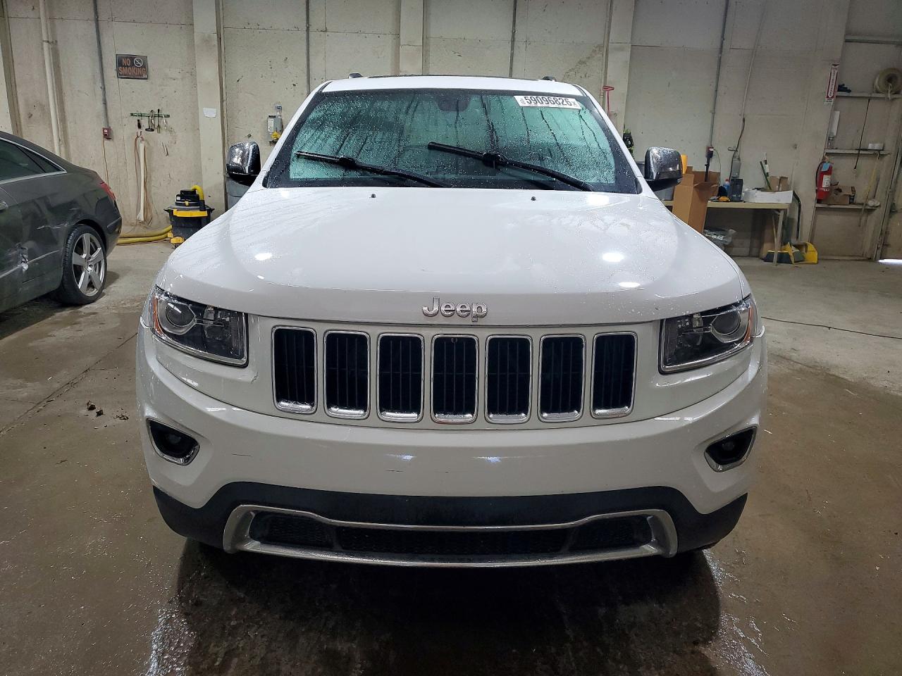 2015 Jeep Grand Cherokee Limited Белый vin: 1C4RJFBG0FC748000
