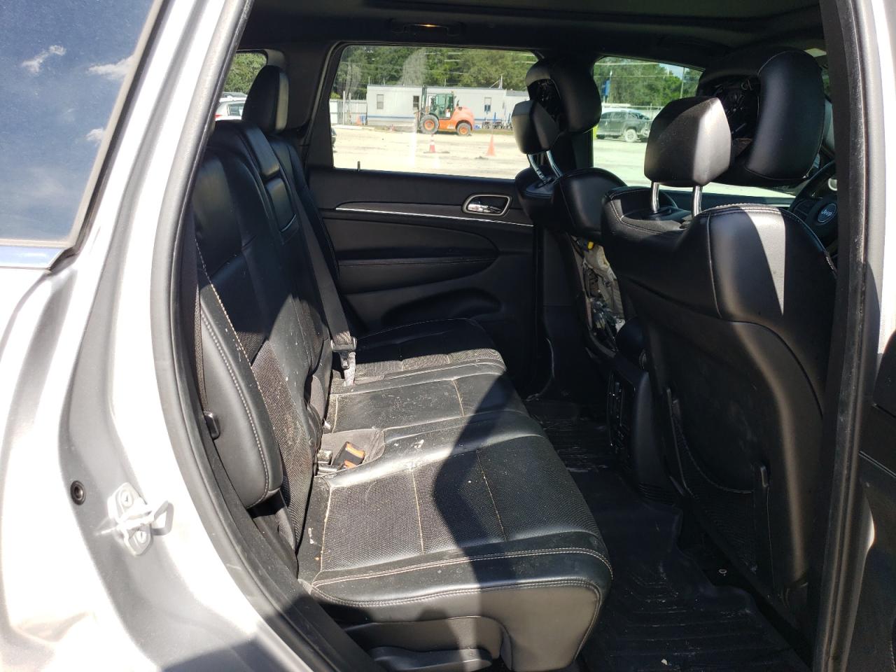 2015 Jeep Grand Cherokee Limited Silver vin: 1C4RJFBG0FC814870