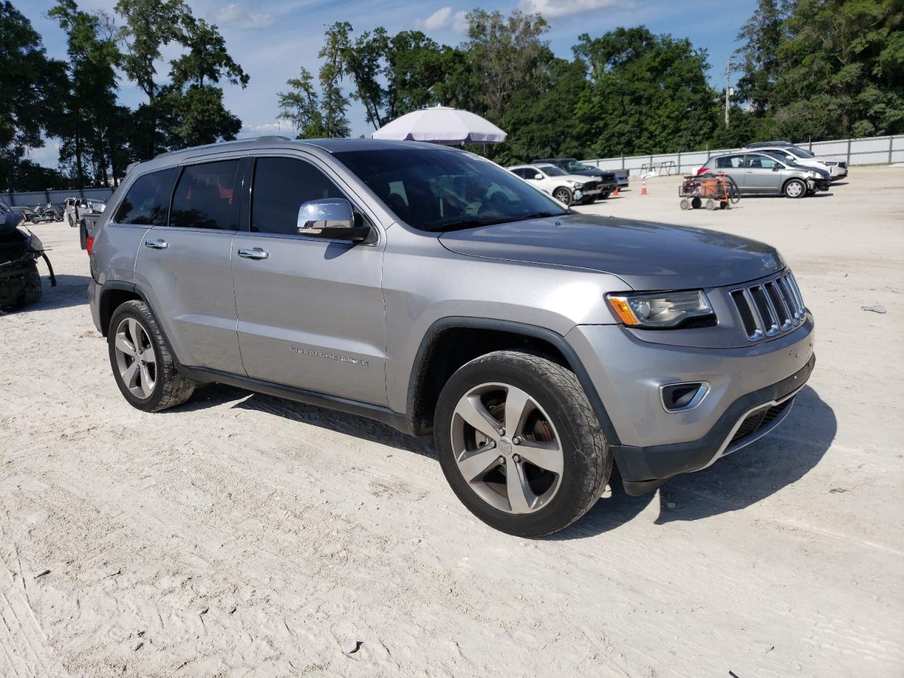 2015 Jeep Grand Cherokee Limited Silver vin: 1C4RJFBG0FC814870