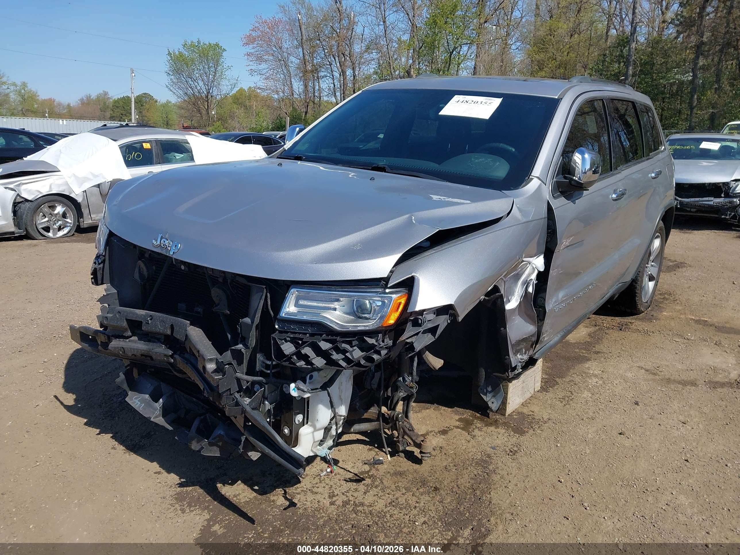 2015 Jeep Grand Cherokee Limited Серебряный vin: 1C4RJFBG0FC943112