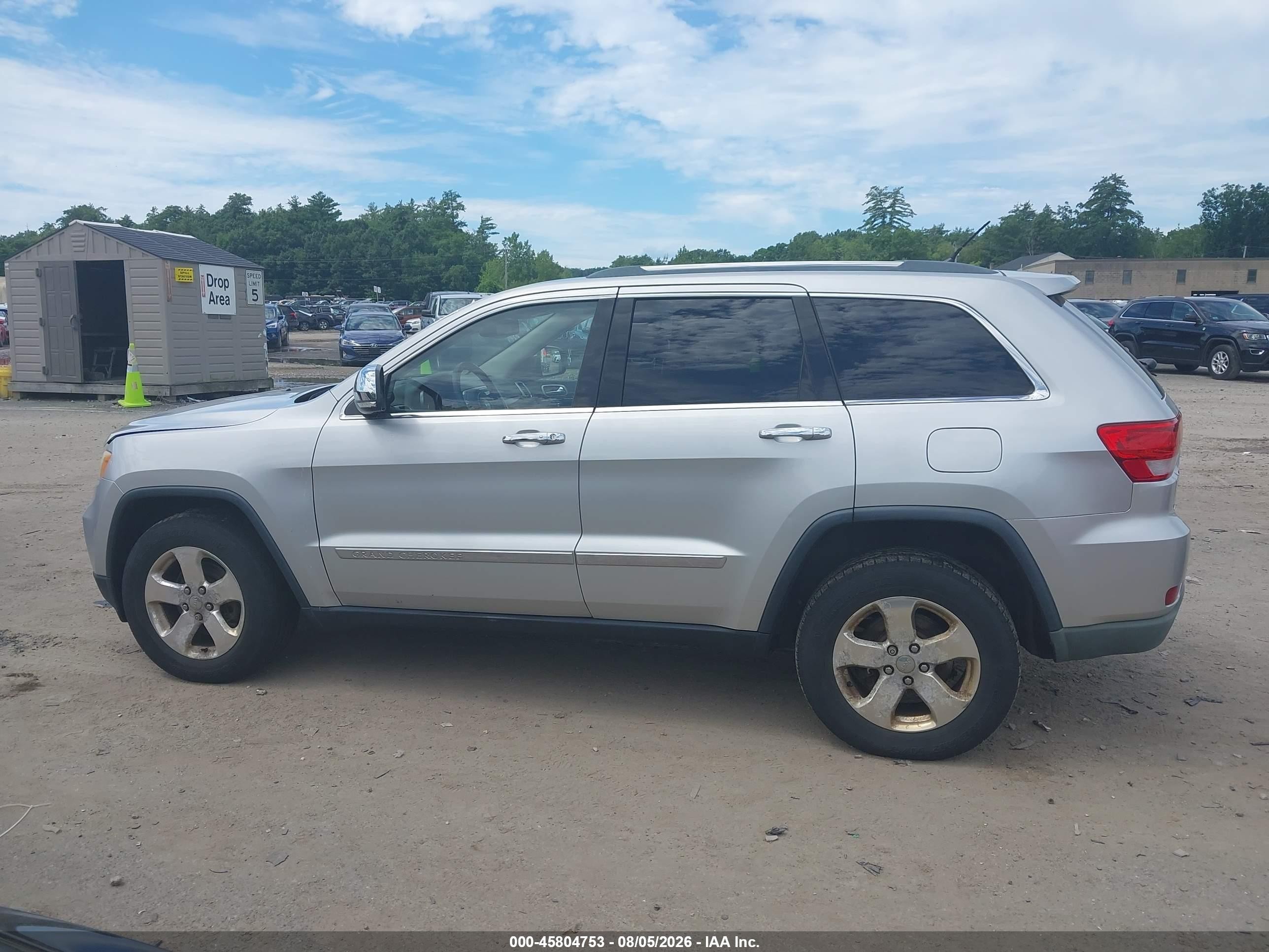 2012 Jeep Grand Cherokee Limited Silver vin: 1C4RJFBG1CC268317