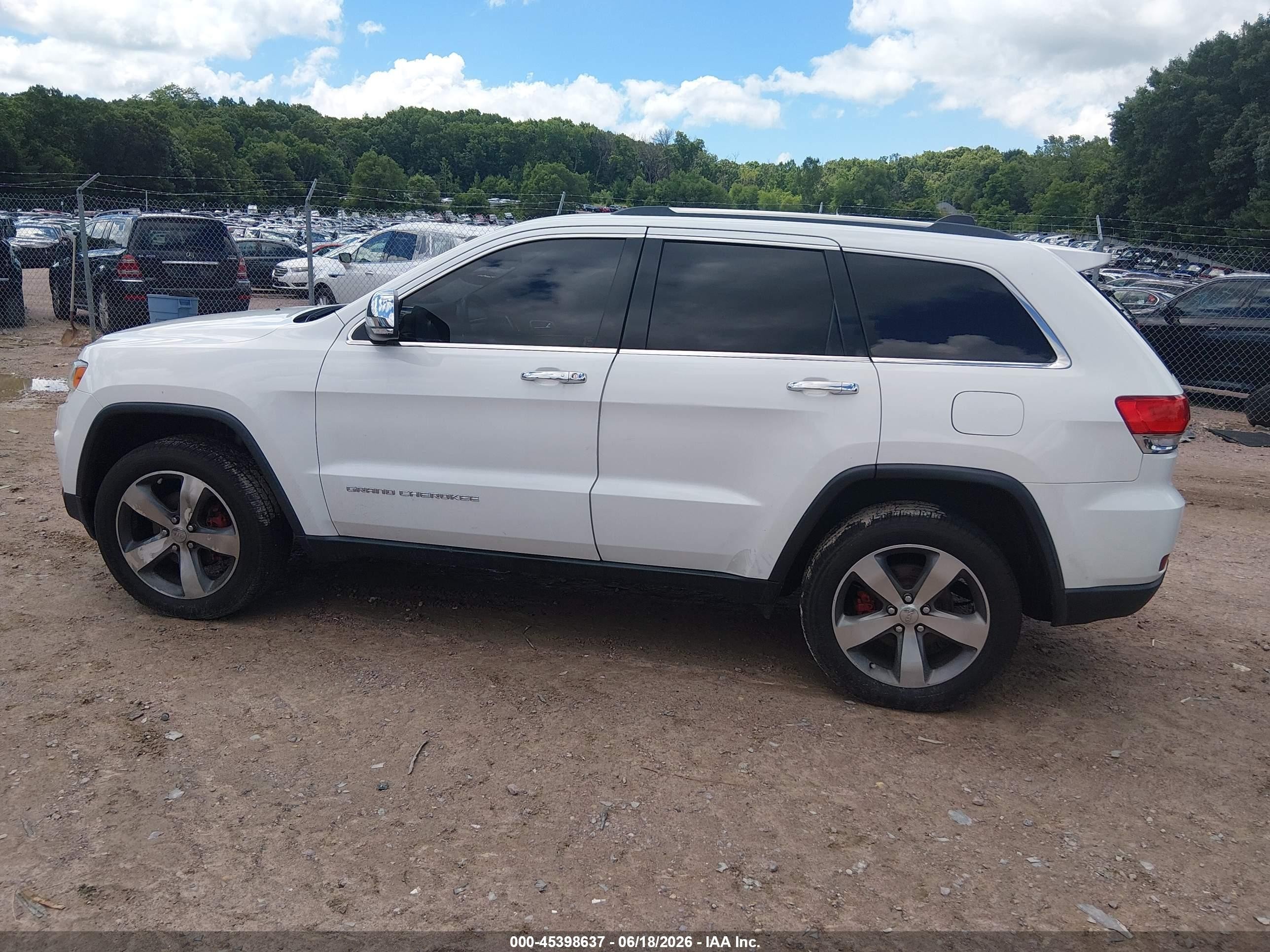 2014 Jeep Grand Cherokee Limited White vin: 1C4RJFBG1EC102446