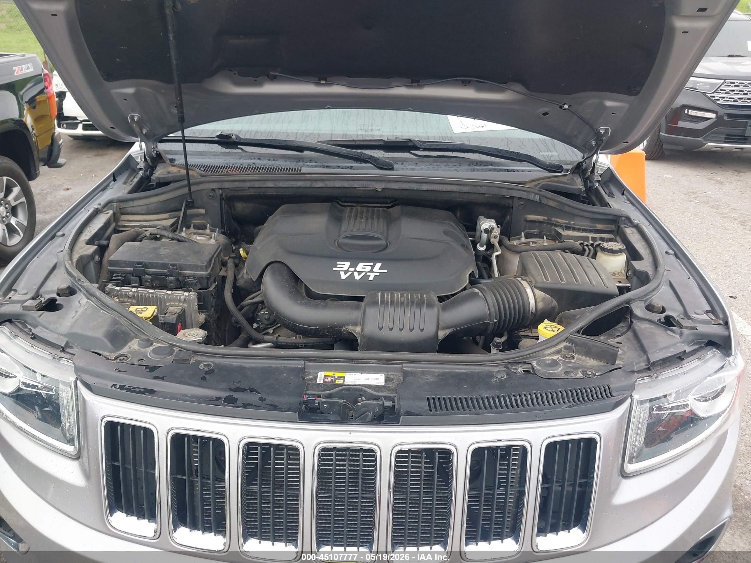 2014 Jeep Grand Cherokee Limited Silver vin: 1C4RJFBG1EC162274