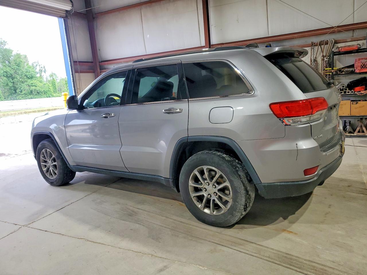 2014 Jeep Grand Cherokee Limited Silver vin: 1C4RJFBG1EC339468
