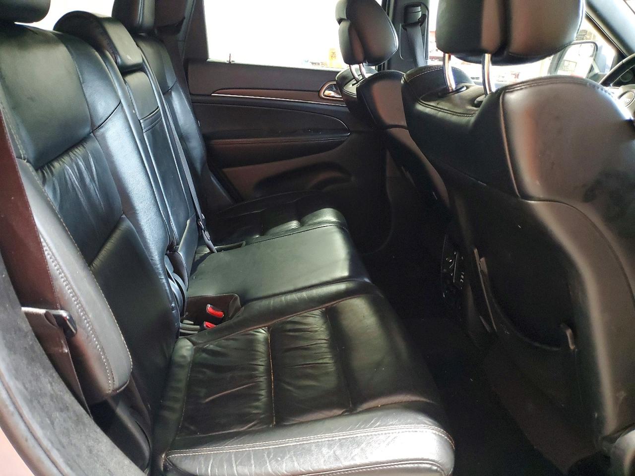 2014 Jeep Grand Cherokee Limited Silver vin: 1C4RJFBG1EC339468