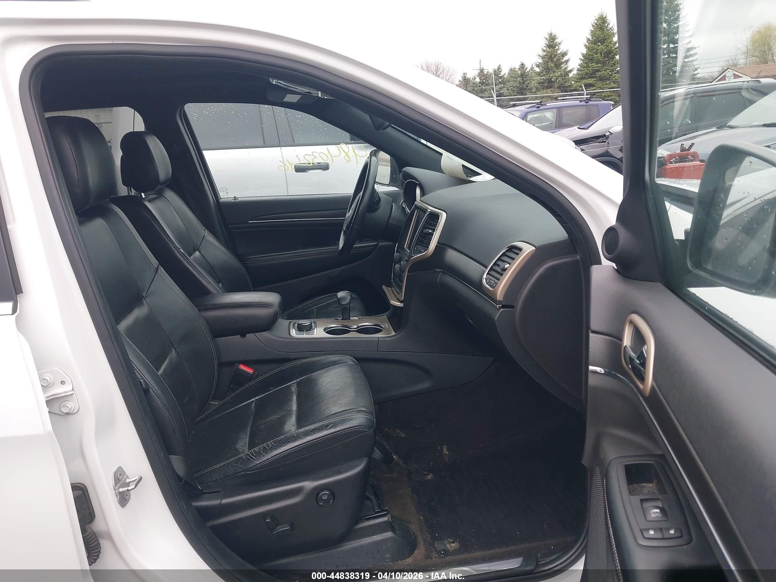 2015 Jeep Grand Cherokee Limited White vin: 1C4RJFBG1FC159036