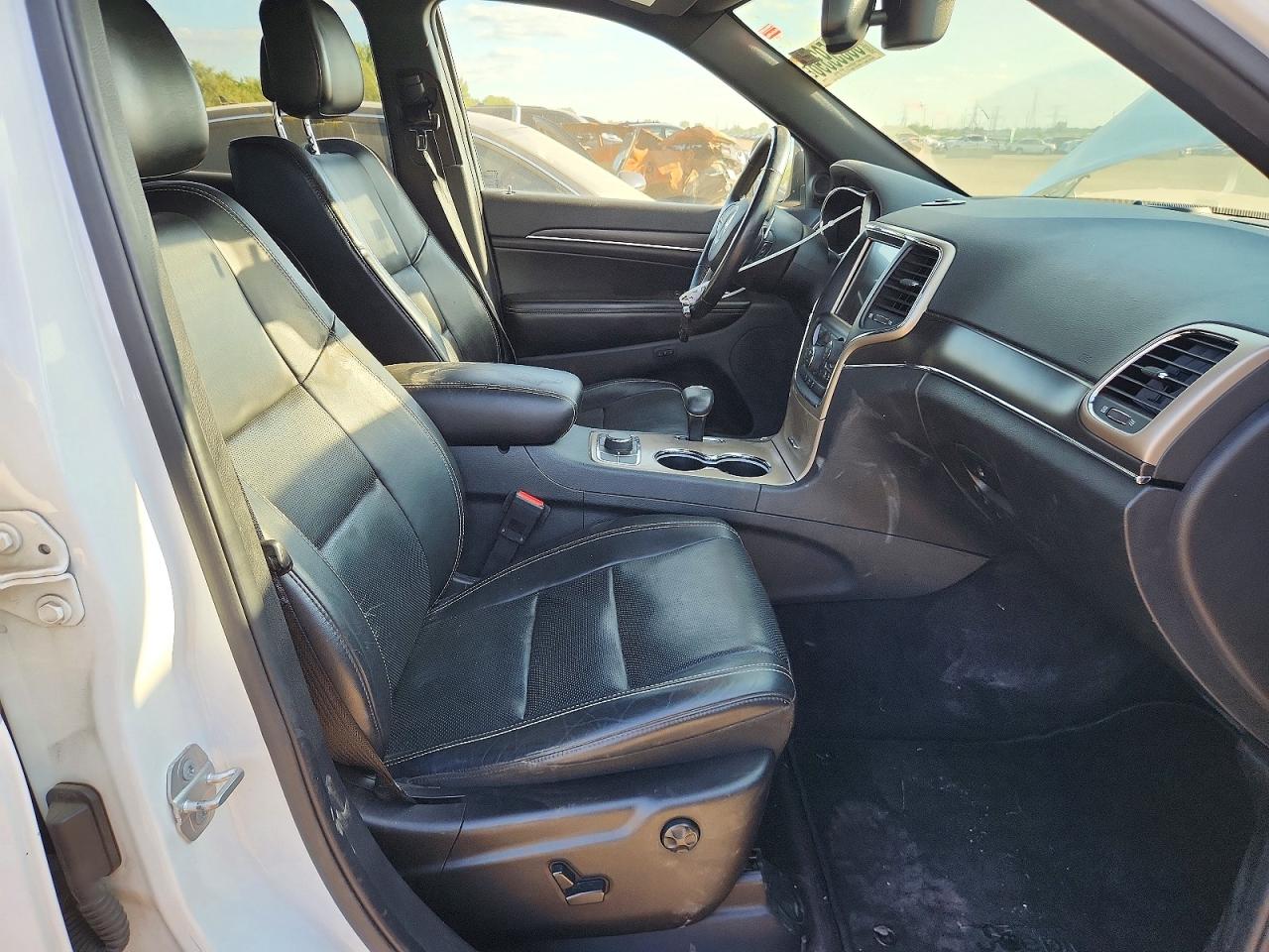 2015 Jeep Grand Cherokee Limited White vin: 1C4RJFBG1FC235063